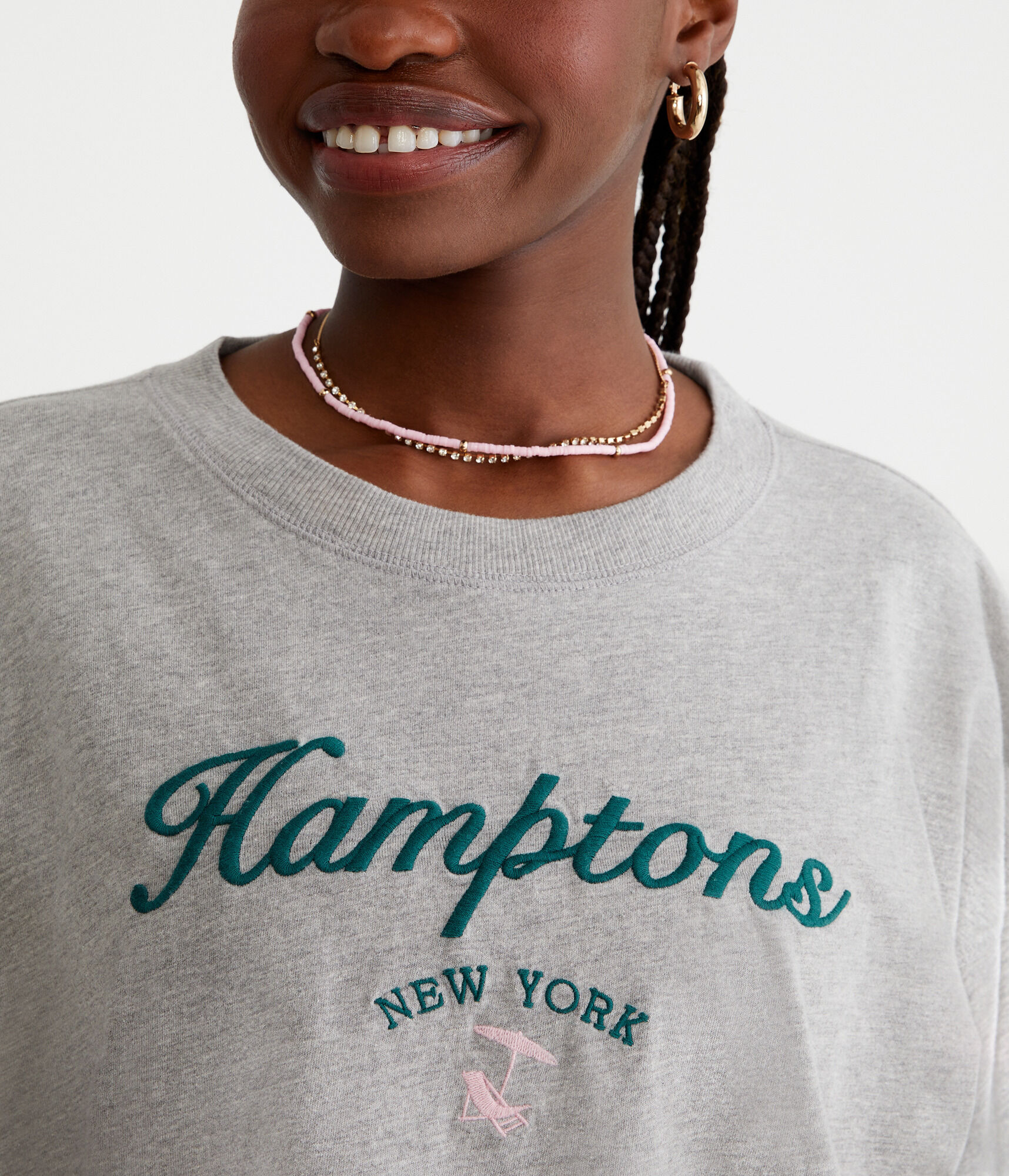 Hamptons Beach Chair Cropped Boyfriend Graphic Tee