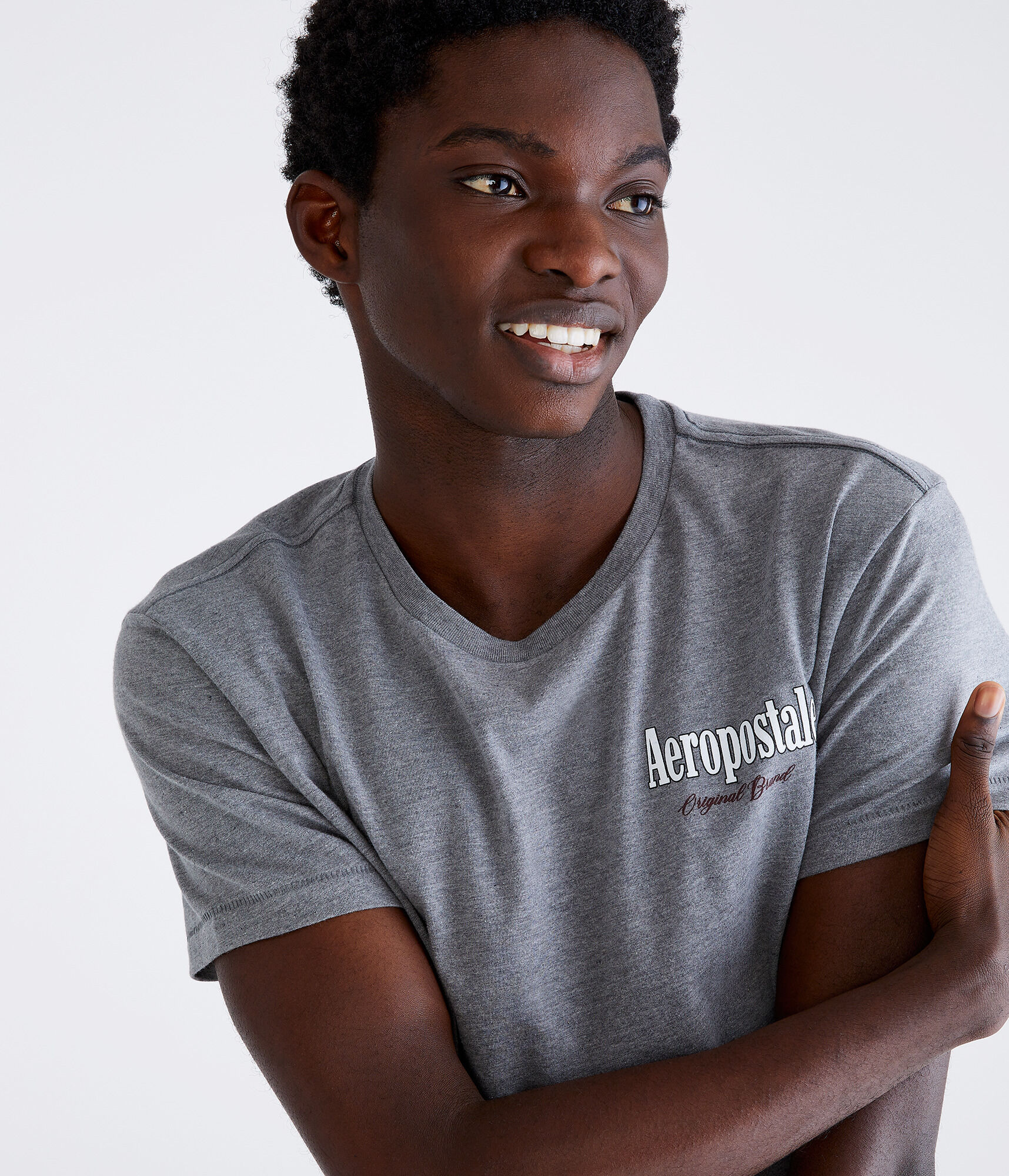 Aeropostale 87 Crest Graphic Tee