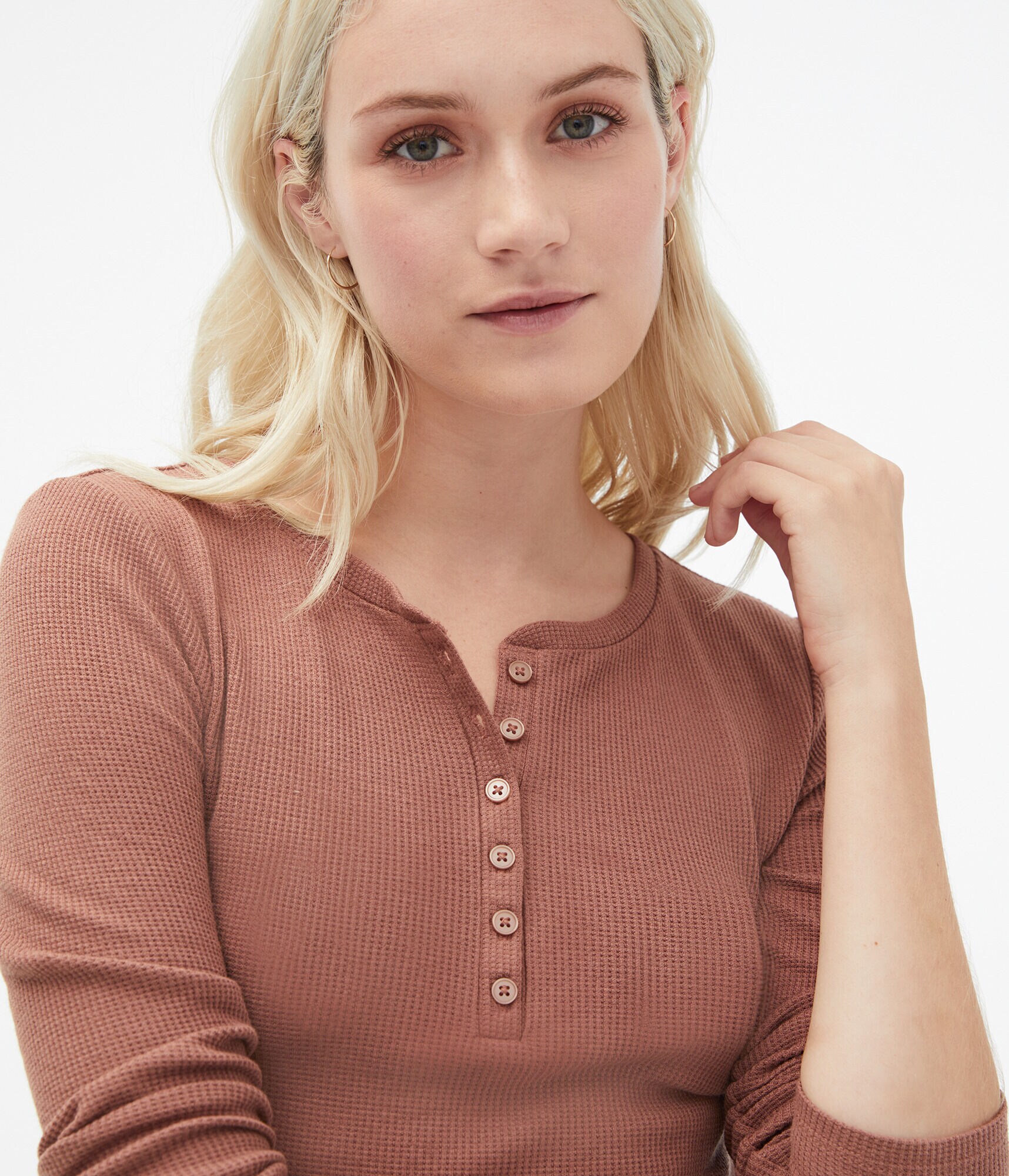 Long Sleeve Cropped Henley Shrunken Tee