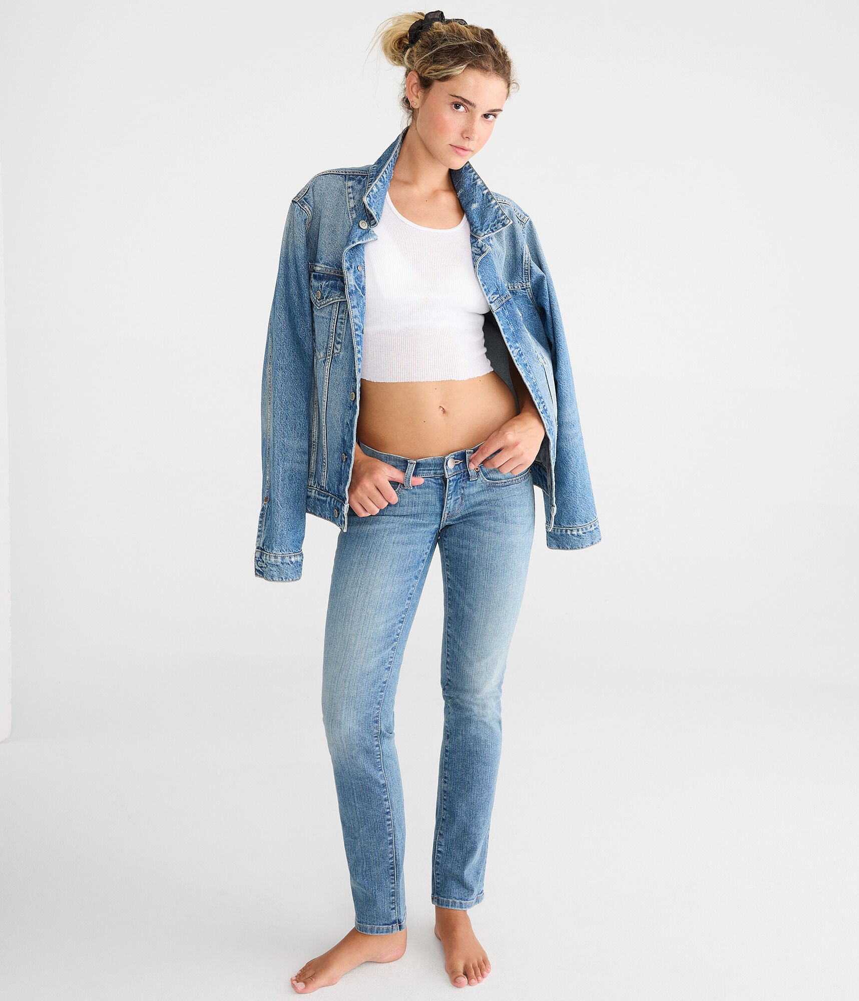 Super Low-Rise Skinny Jean