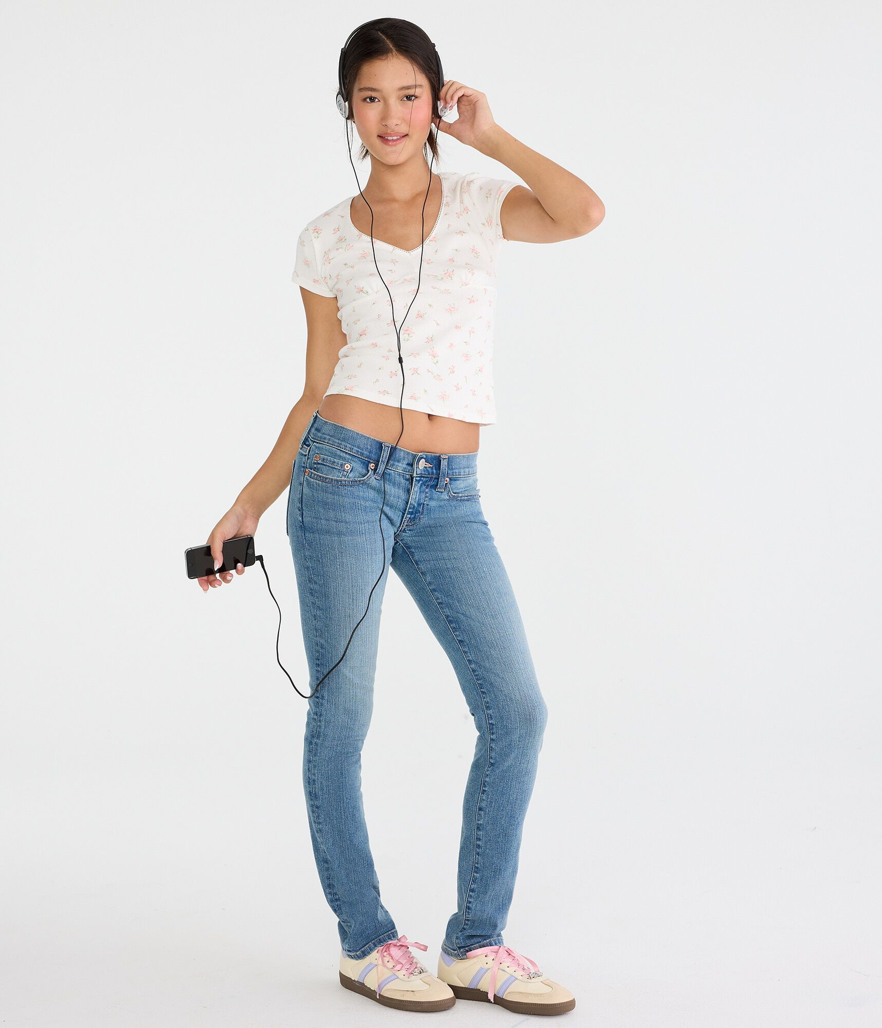 Super Low-Rise Skinny Jean