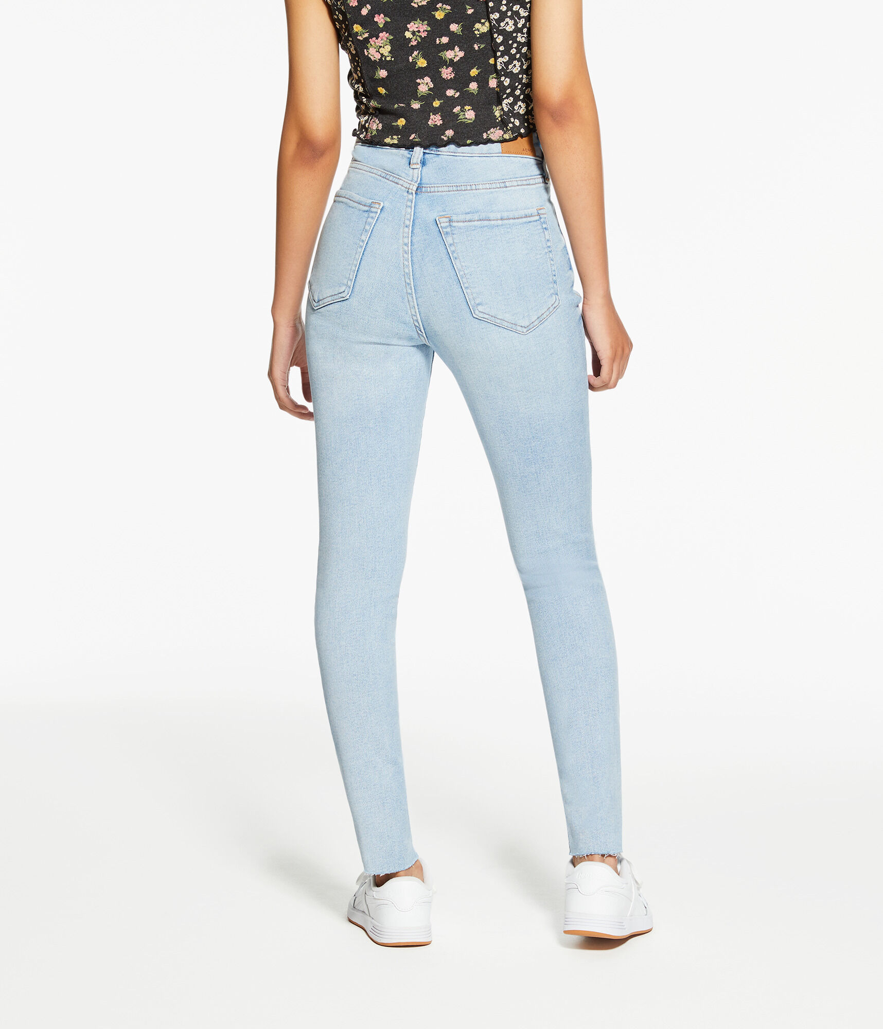 Soft Flex Super High-Waisted Jegging