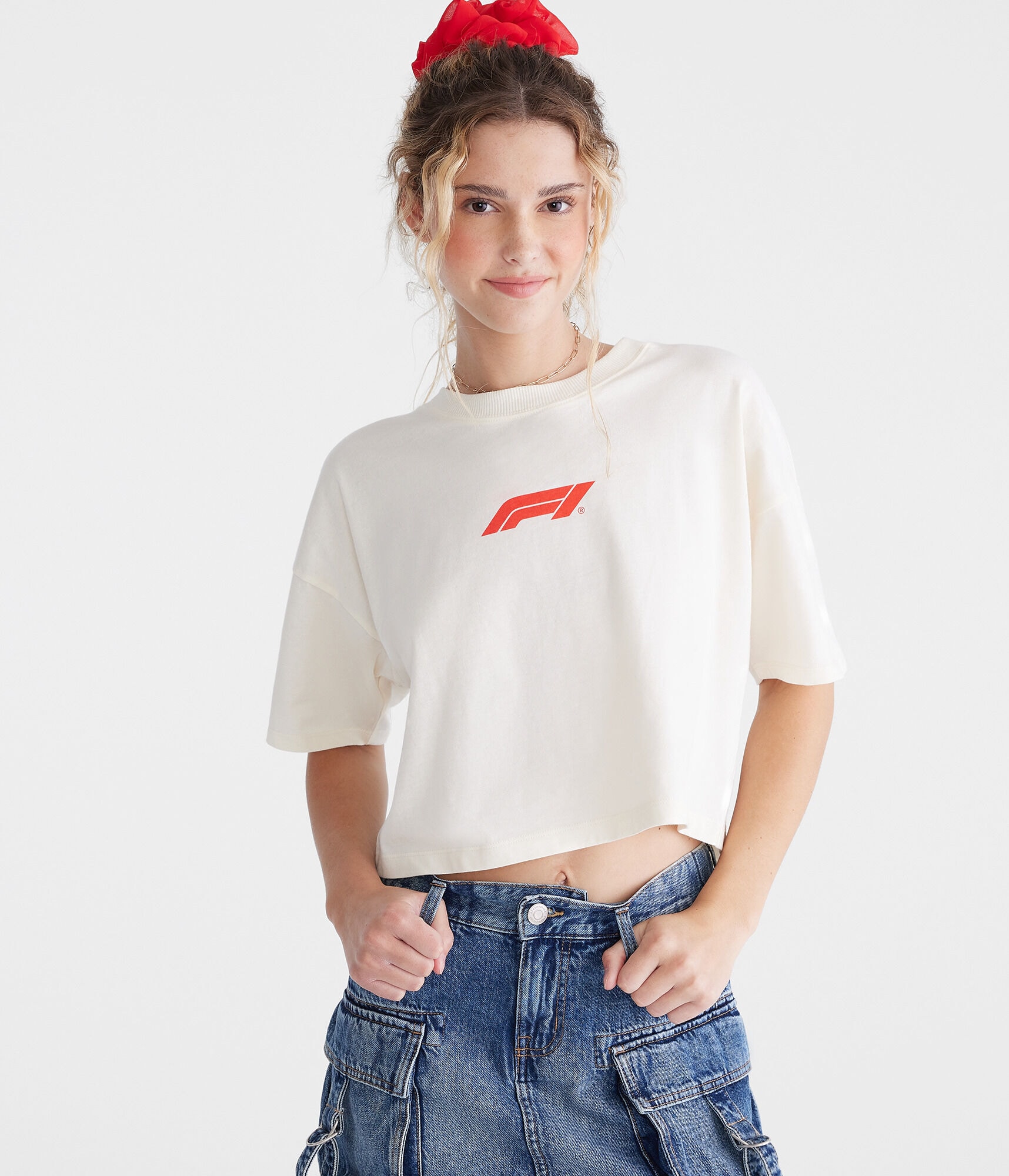 Formula 1® World Tour 2025 Cropped Graphic Tee