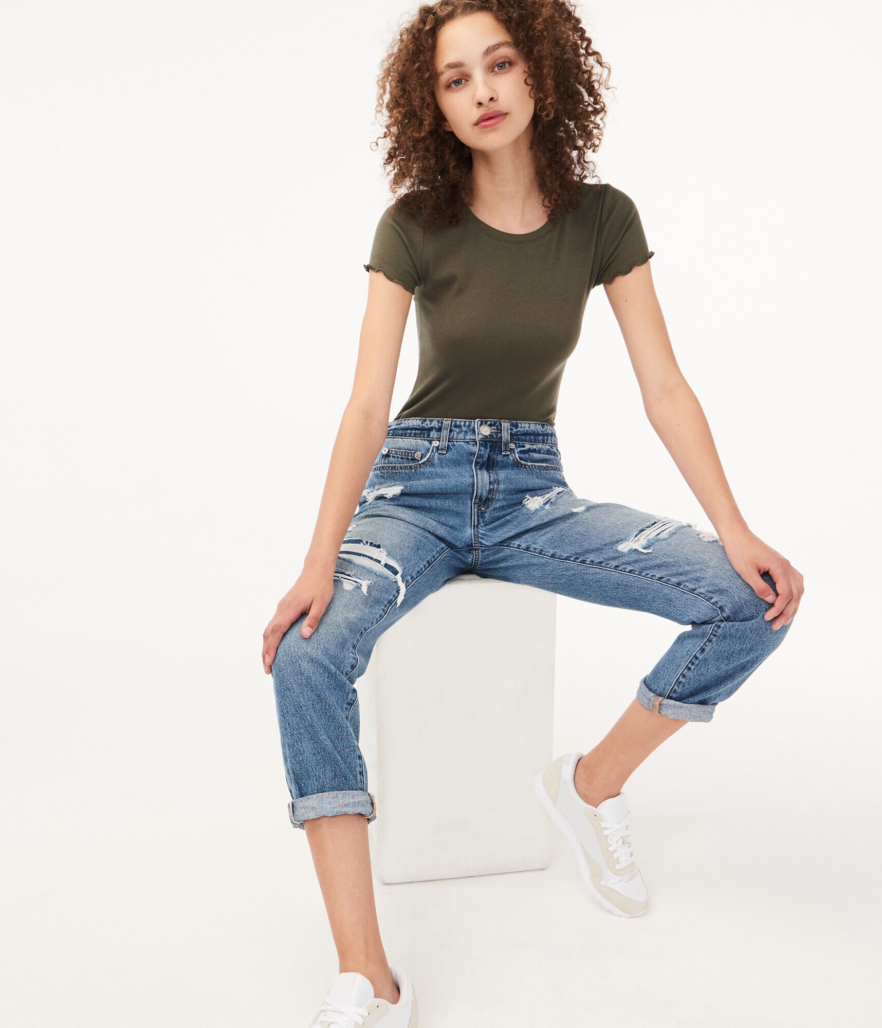 Real Denim Low-Rise Boyfriend Ankle Jean