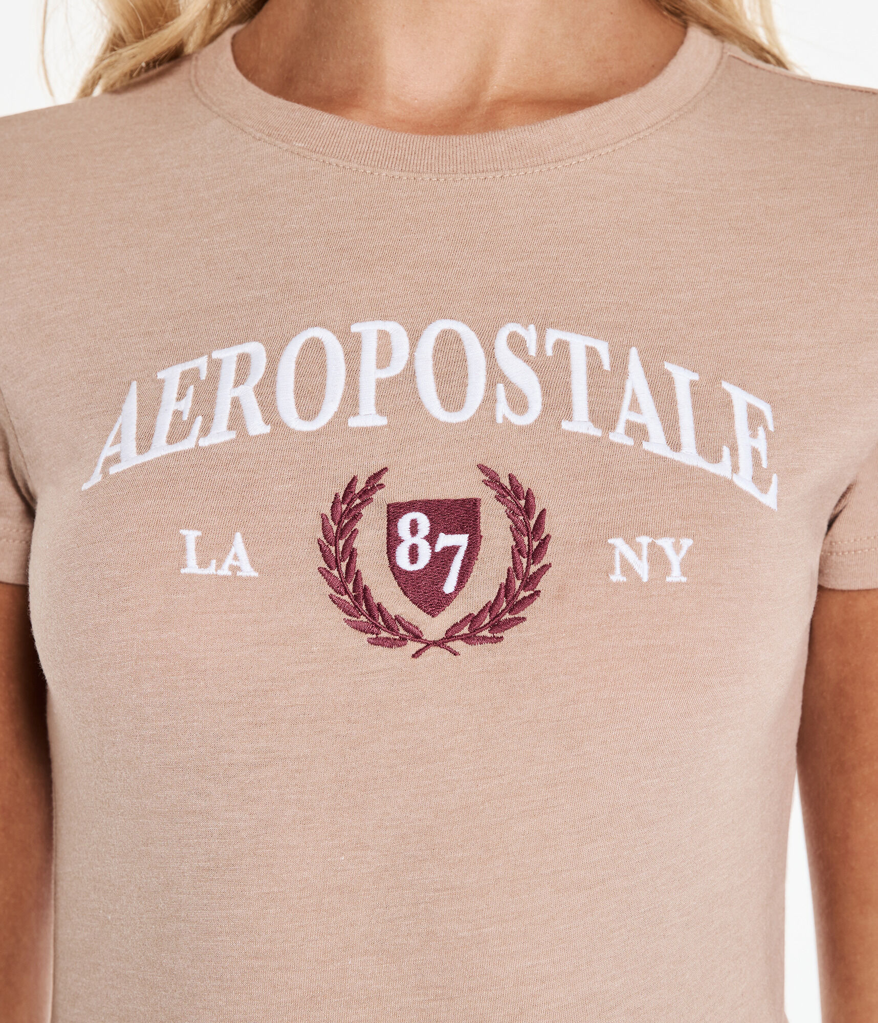 Aeropostale 87 Crest Graphic Tee