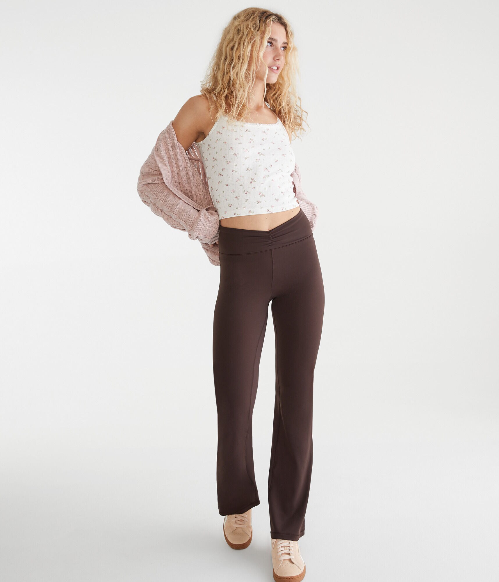Air Soft High-Waisted Cinch Flare Leggings