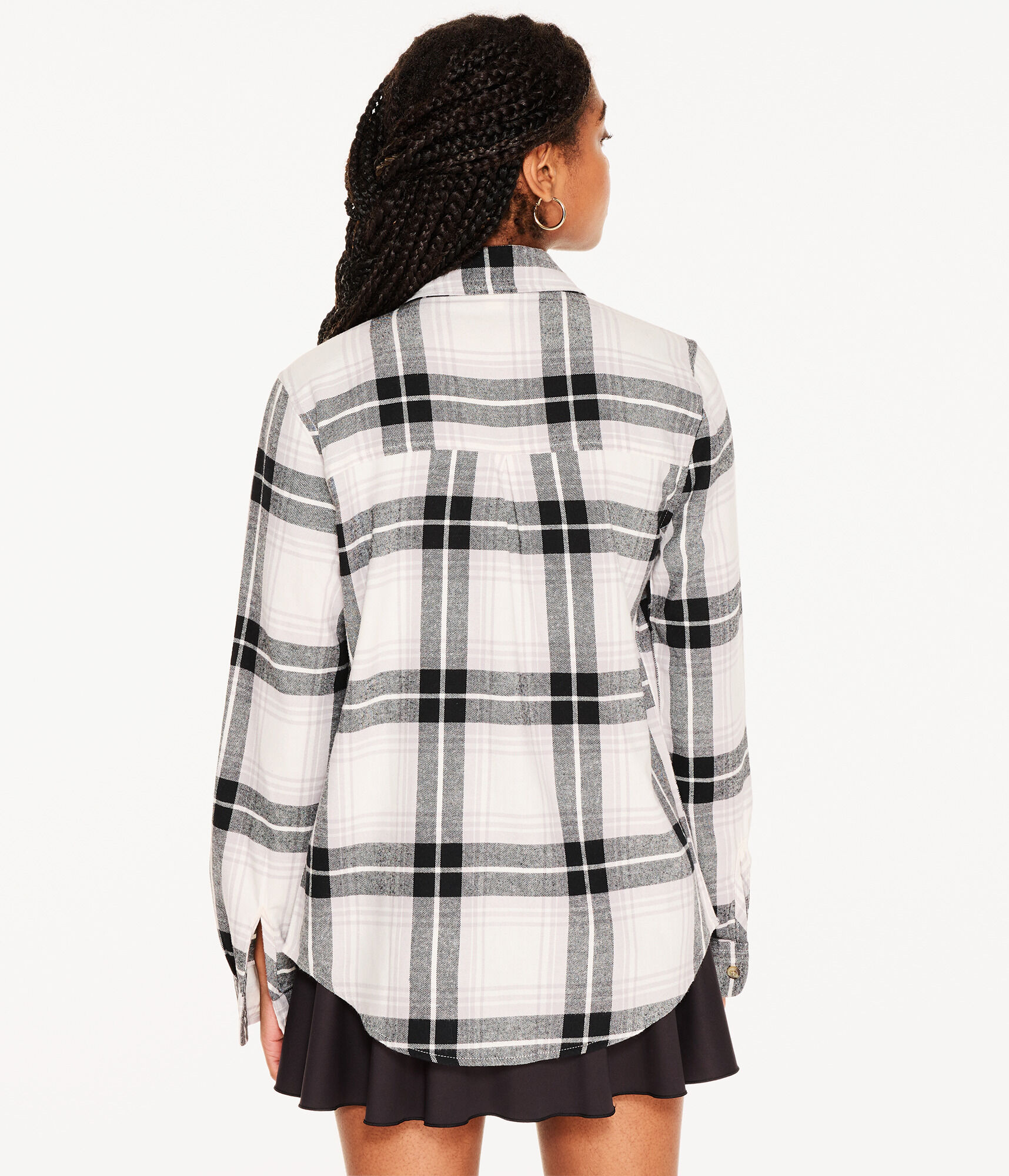 Long Sleeve Oversized Plaid Flannel Button-Down Shirt