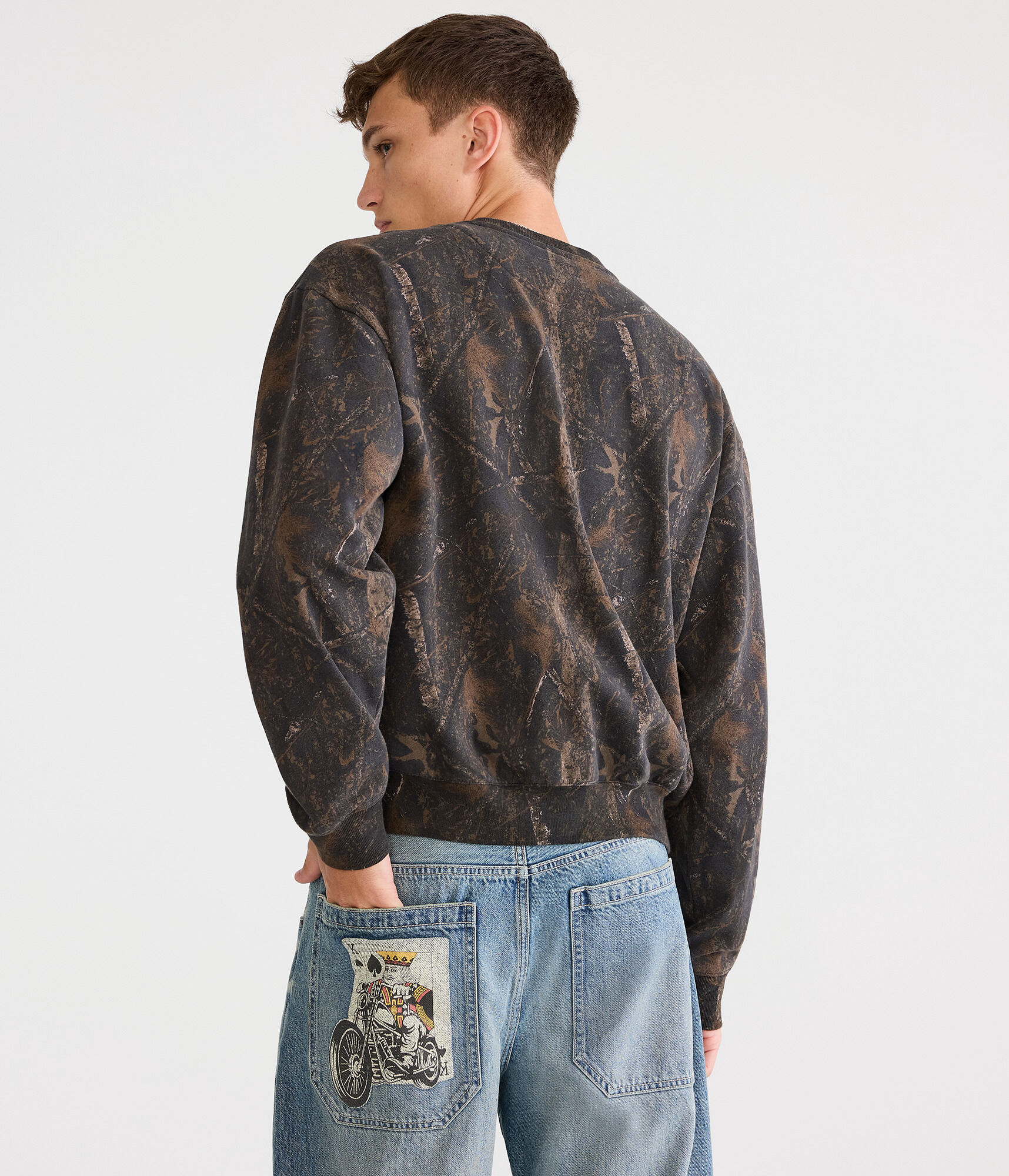 Williamsburg Camo Boxy Crew Sweatshirt