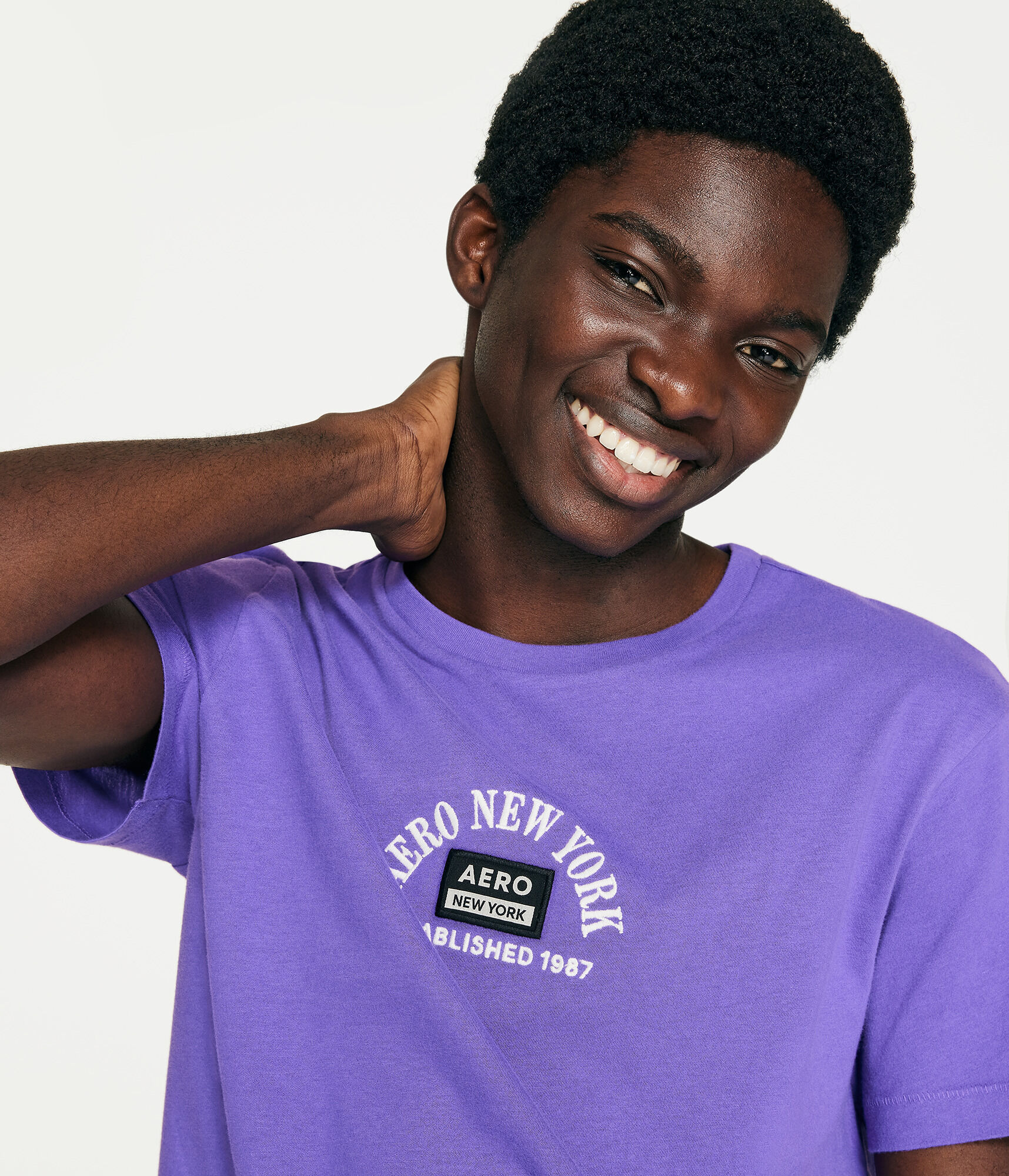 Aero New York Arch Appliqu&eacute; Graphic Tee