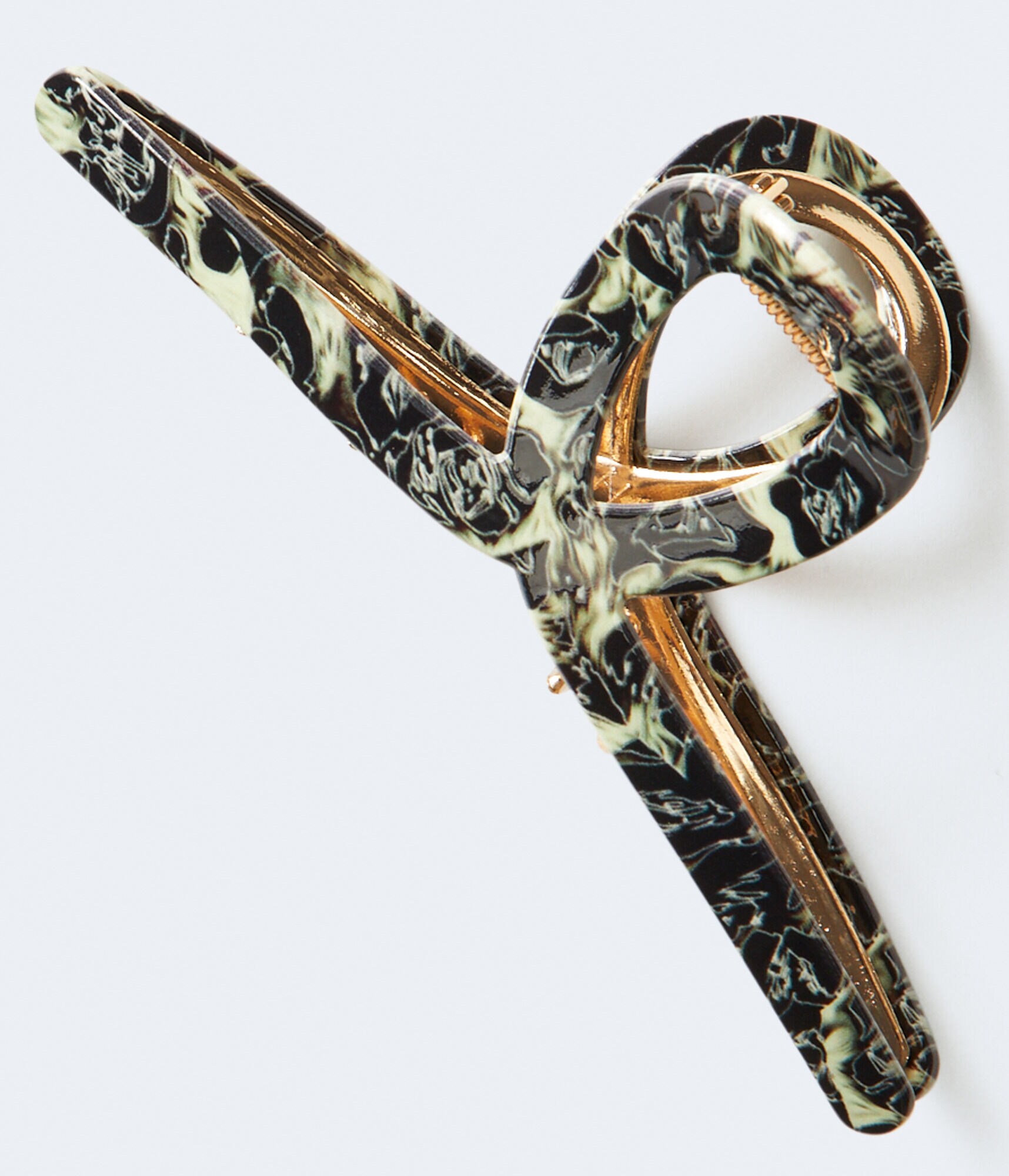 Marbled Metal Twist Claw Hair Clip