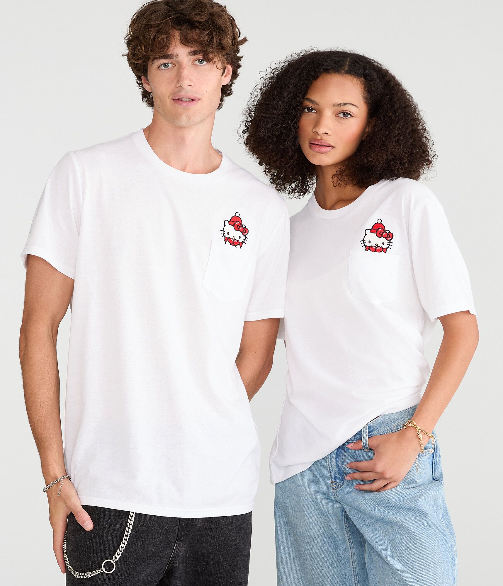 Hello Kitty and Friends | Aero Wind Chill Relaxed Graphic Tee