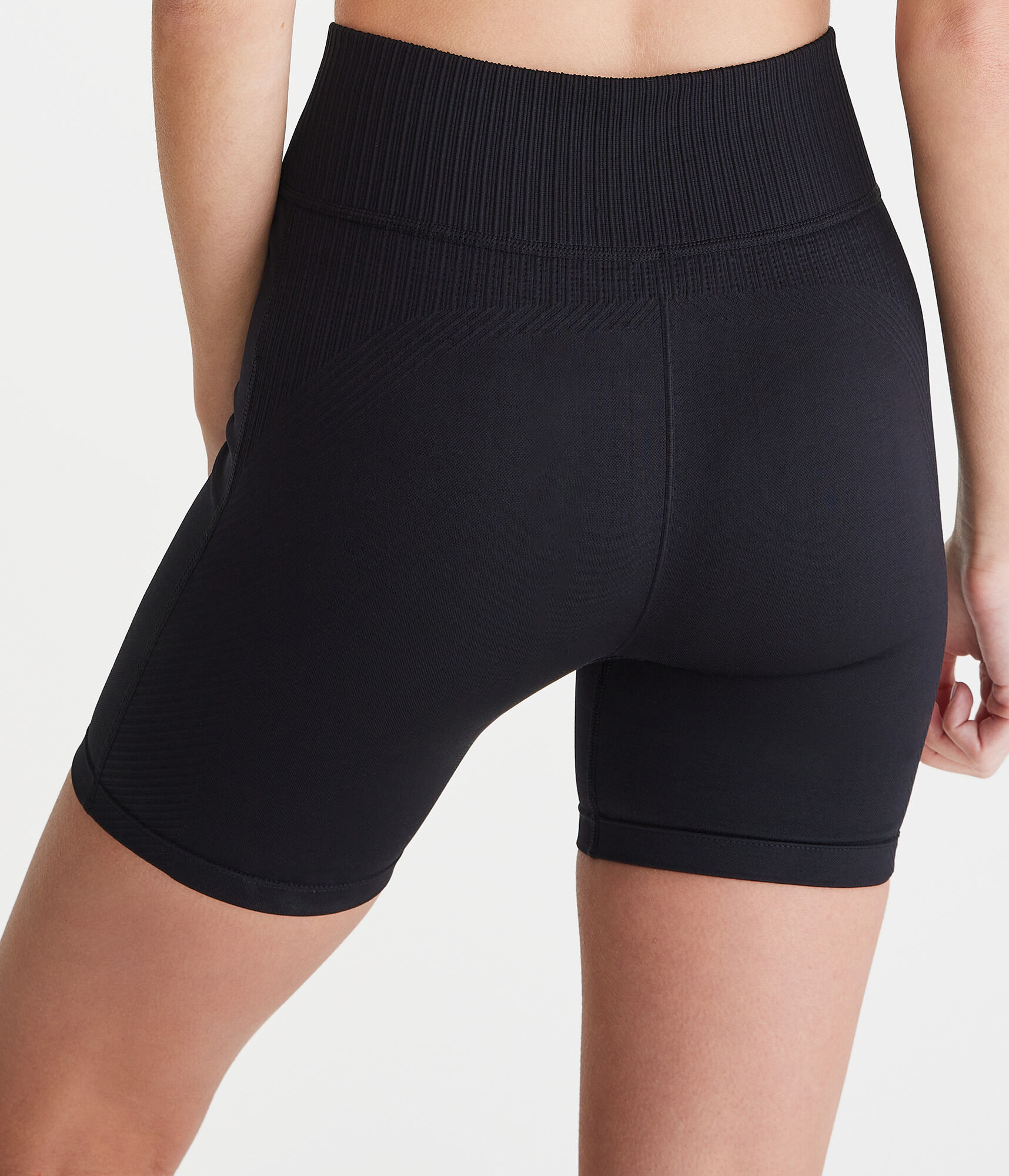 Seamless High-Rise Bike Shorts