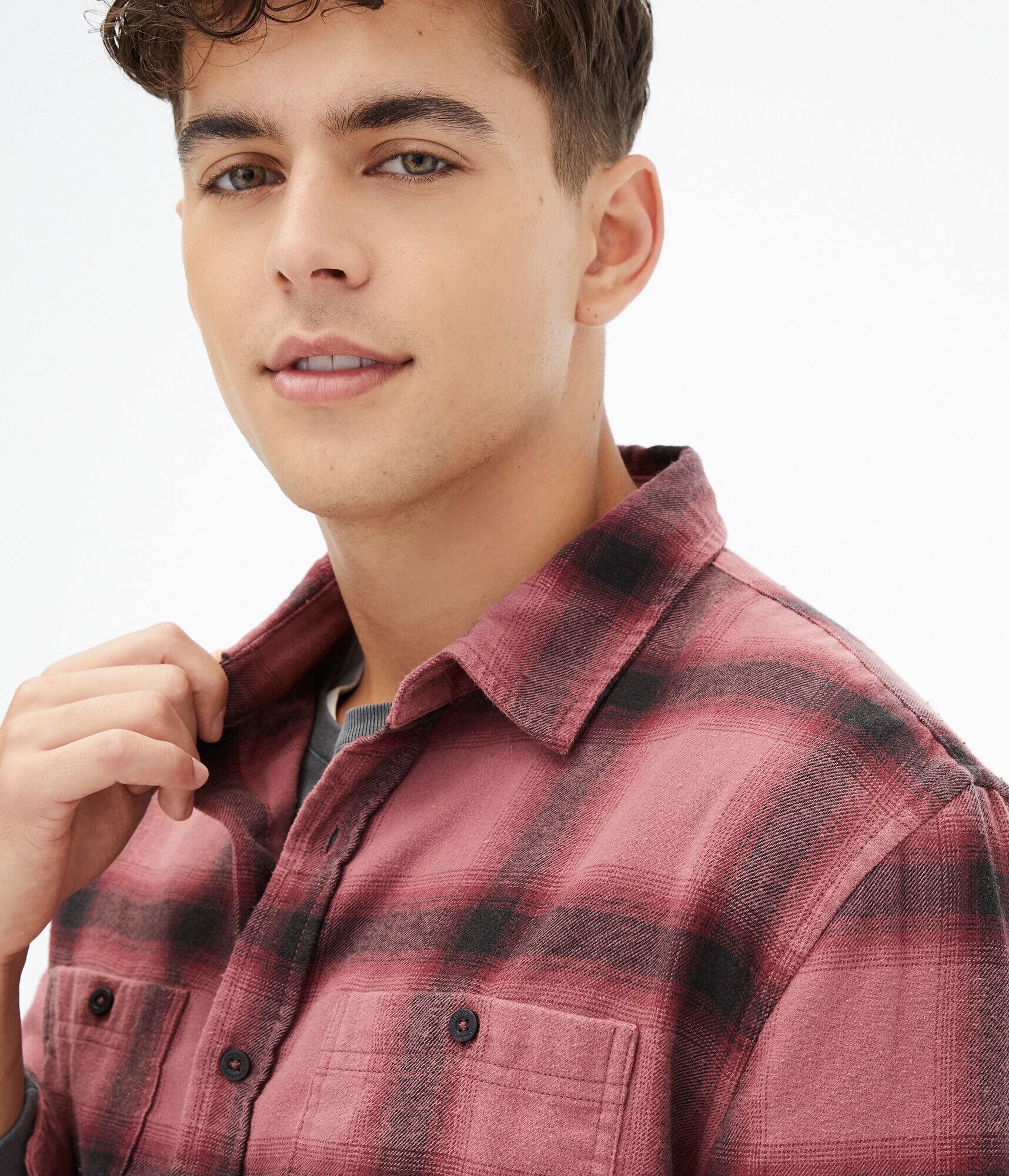 Long Sleeve Relaxed Plaid Flannel Button-Down Shirt
