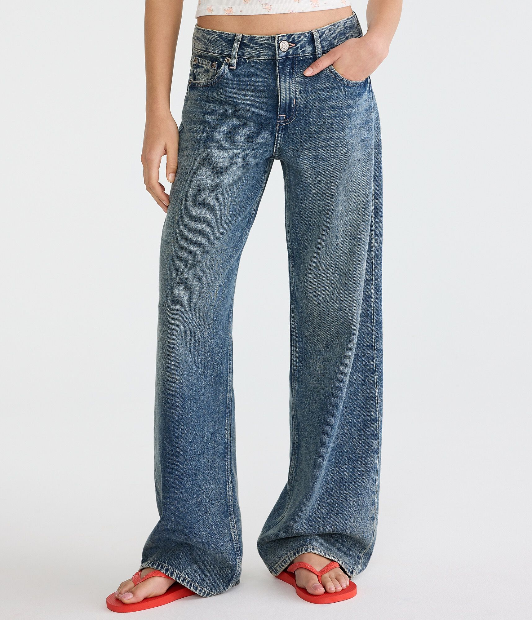 Low-Rise Baggy Wide Leg Heart Stitch Jean