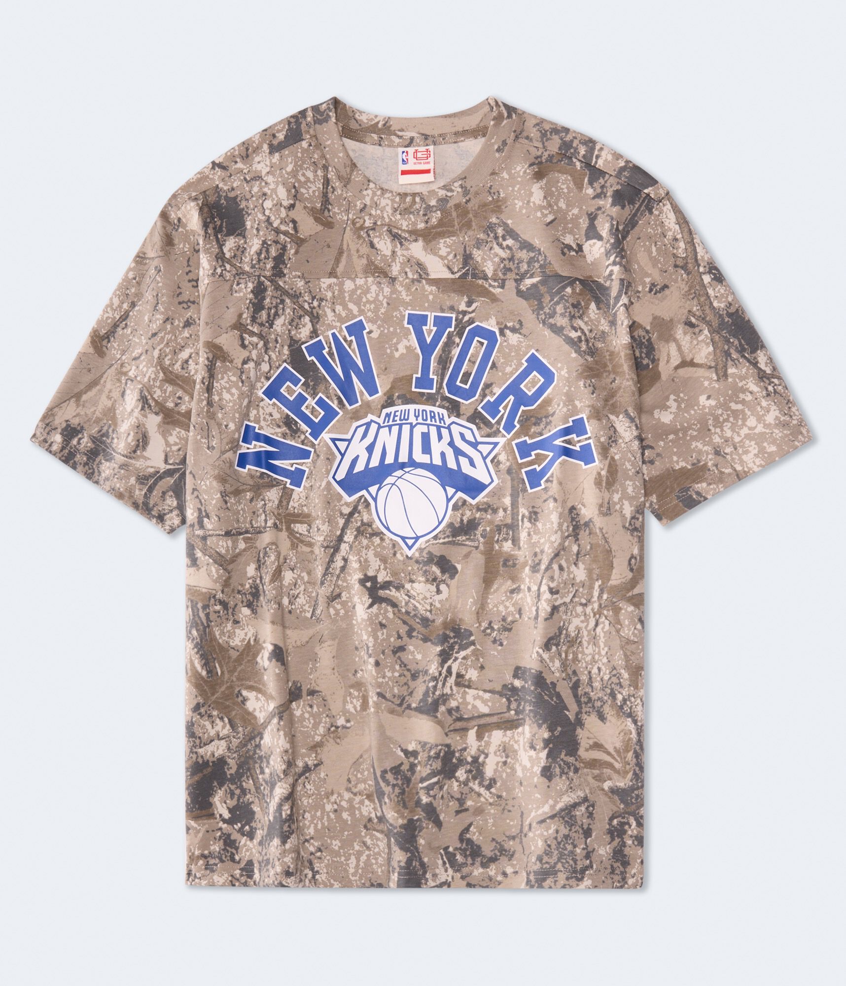 New York Knicks Camo Relaxed Graphic Tee