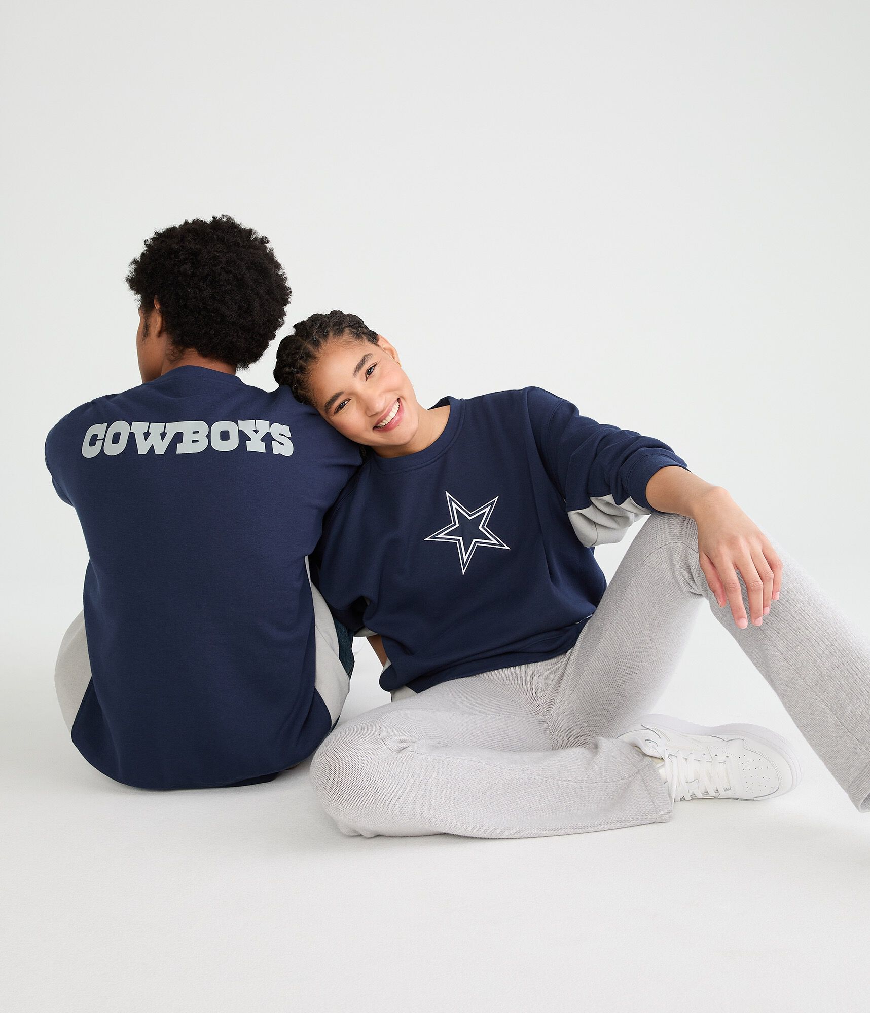 Dallas Cowboys Logo Crew Sweatshirt