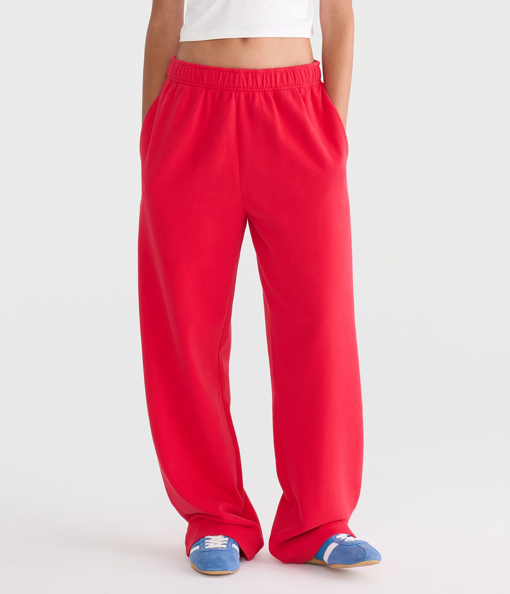 Cloud Soft Mid-Rise Straight Leg Sweatpants