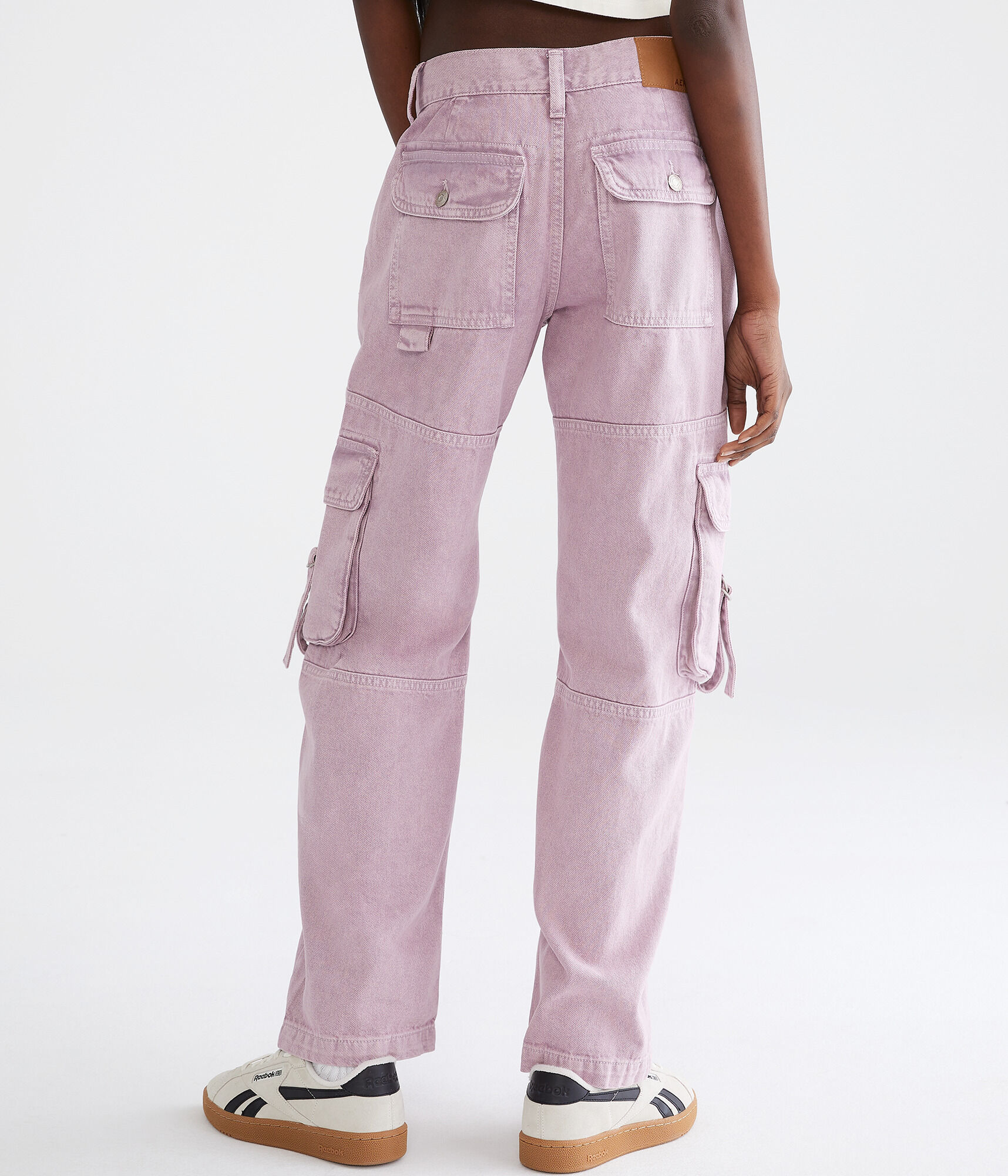 Low-Rise Wide Leg Cargo Jean