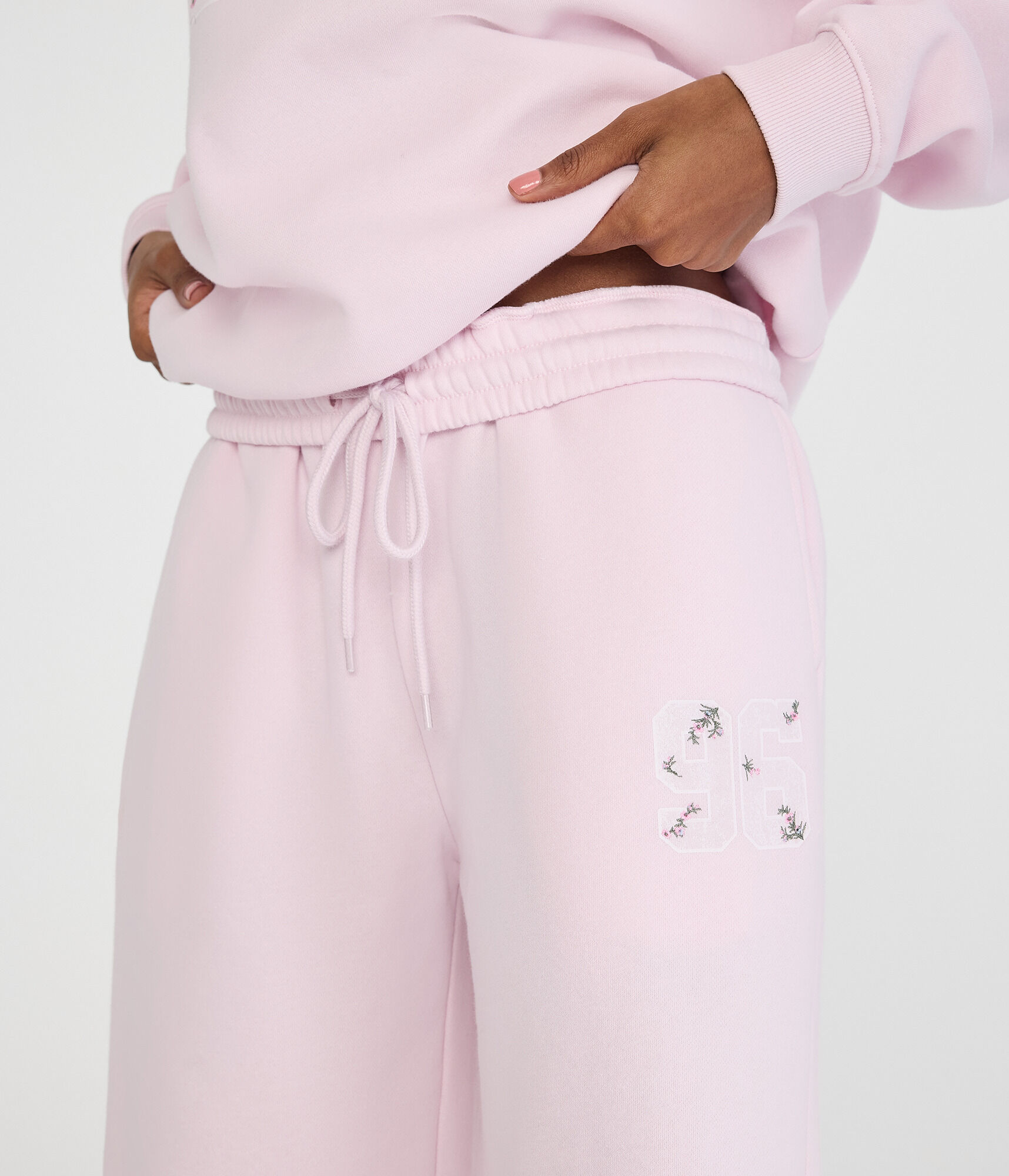 Cloud Soft Floral 96 High-Waisted Wide Leg Sweatpants