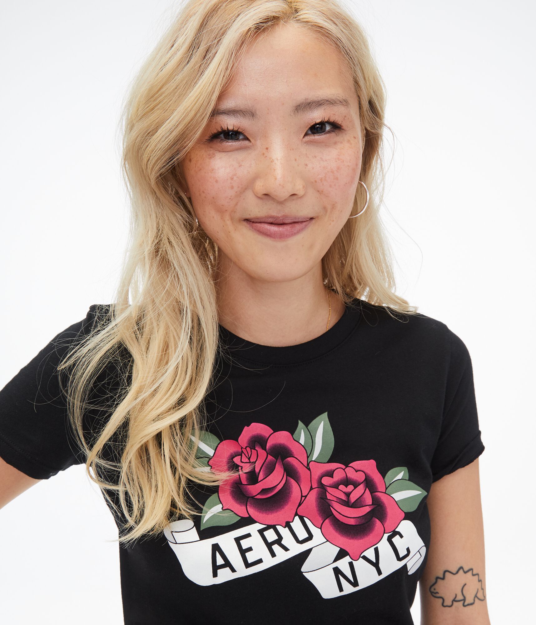 Aero NYC Roses Graphic Tee
