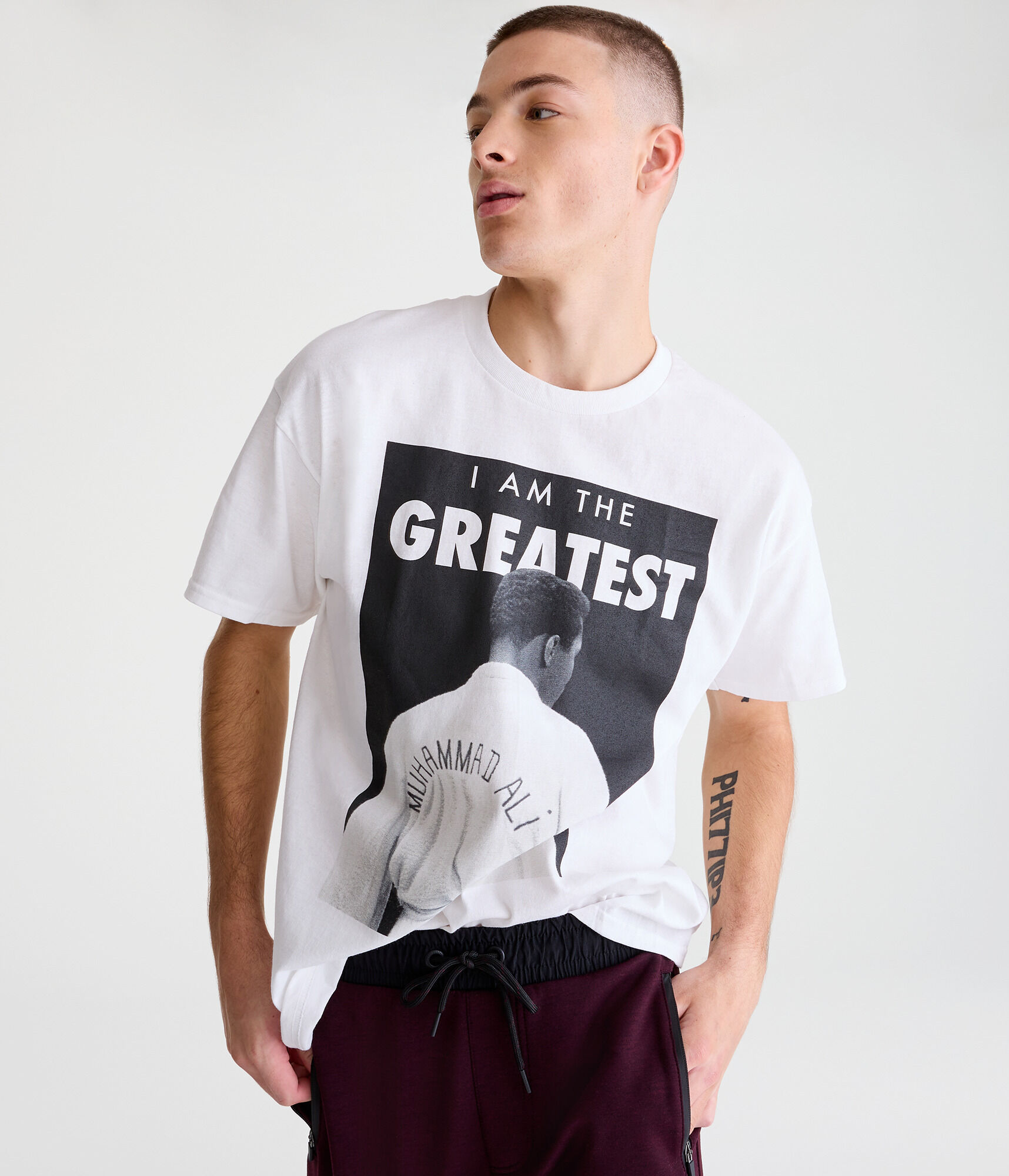 60181082_100_main.jpg?sw=2000&