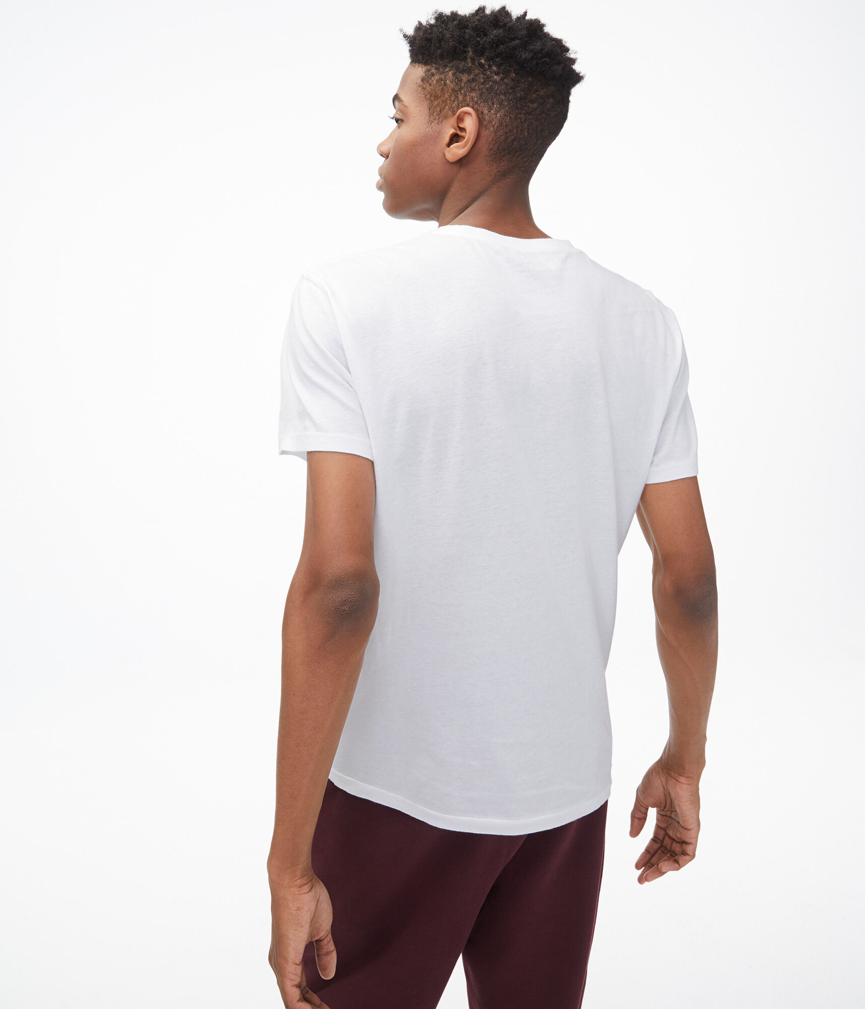 Aeropostale Arch Appliqu&eacute; Graphic Tee