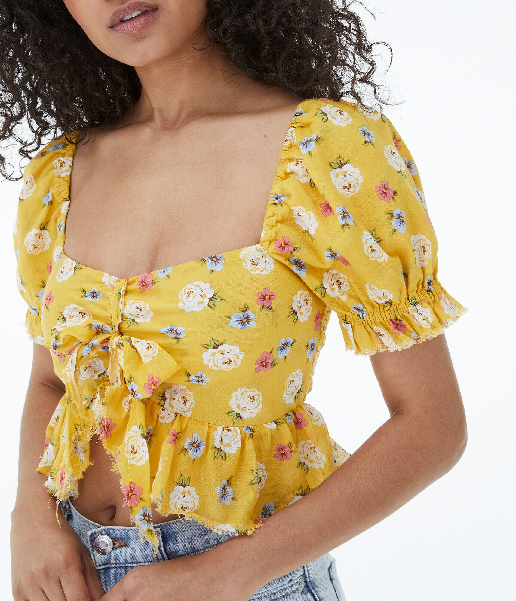 Floral Puff Sleeve Crop Top