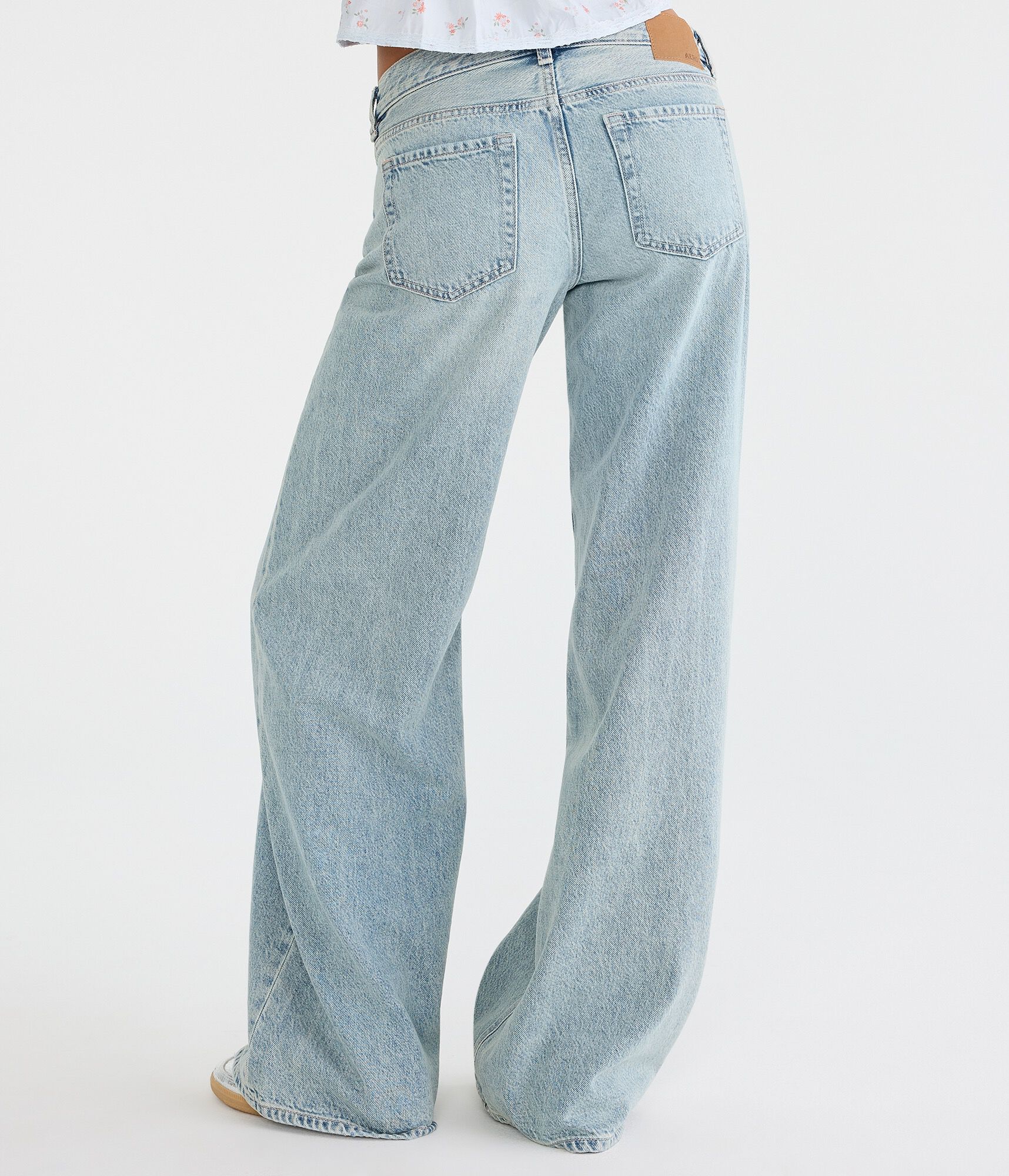 Super Low-Rise Ultra Wide Leg Jean