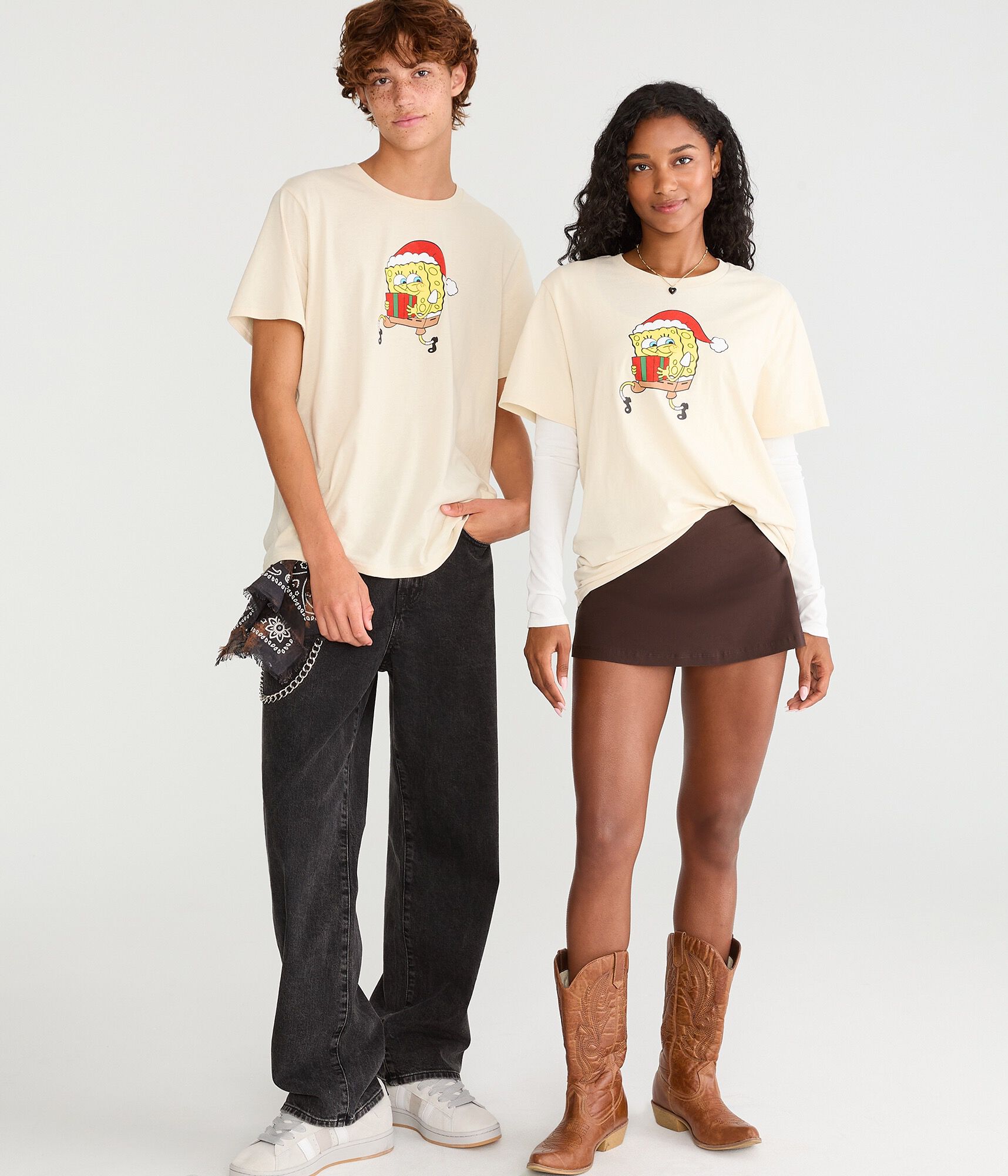 SpongeBob x Aero Christmas Gifts Relaxed Graphic Tee