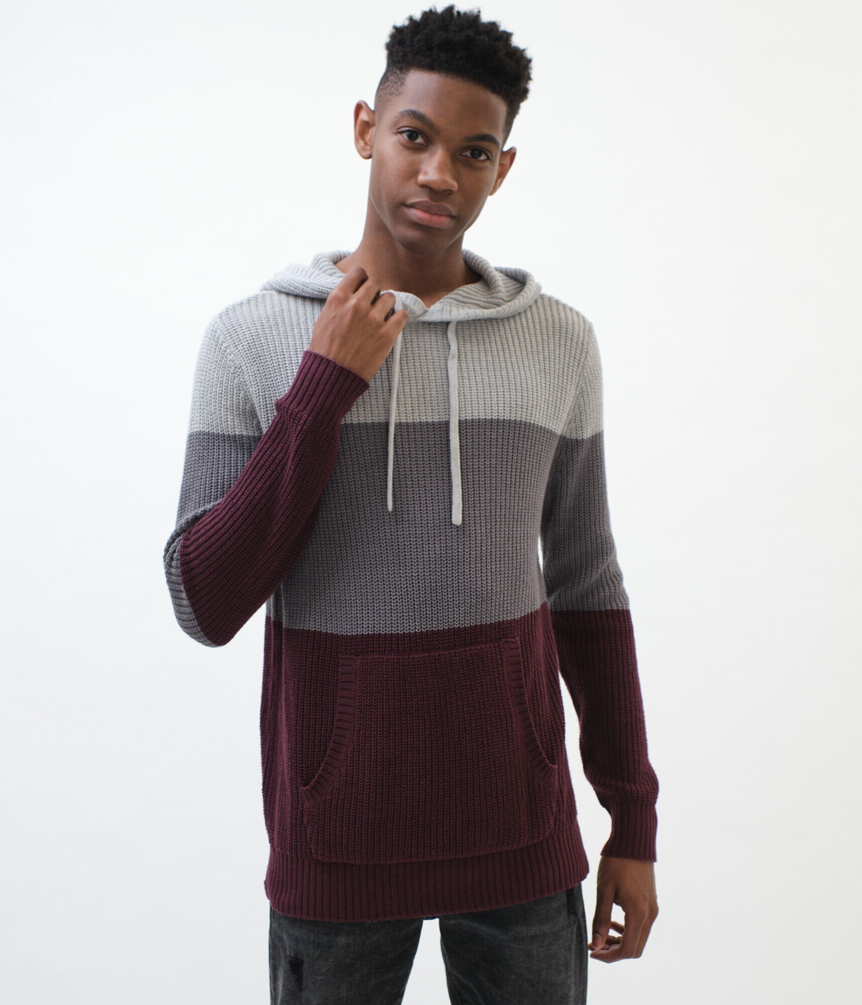 Colorblocked Hooded Sweater***