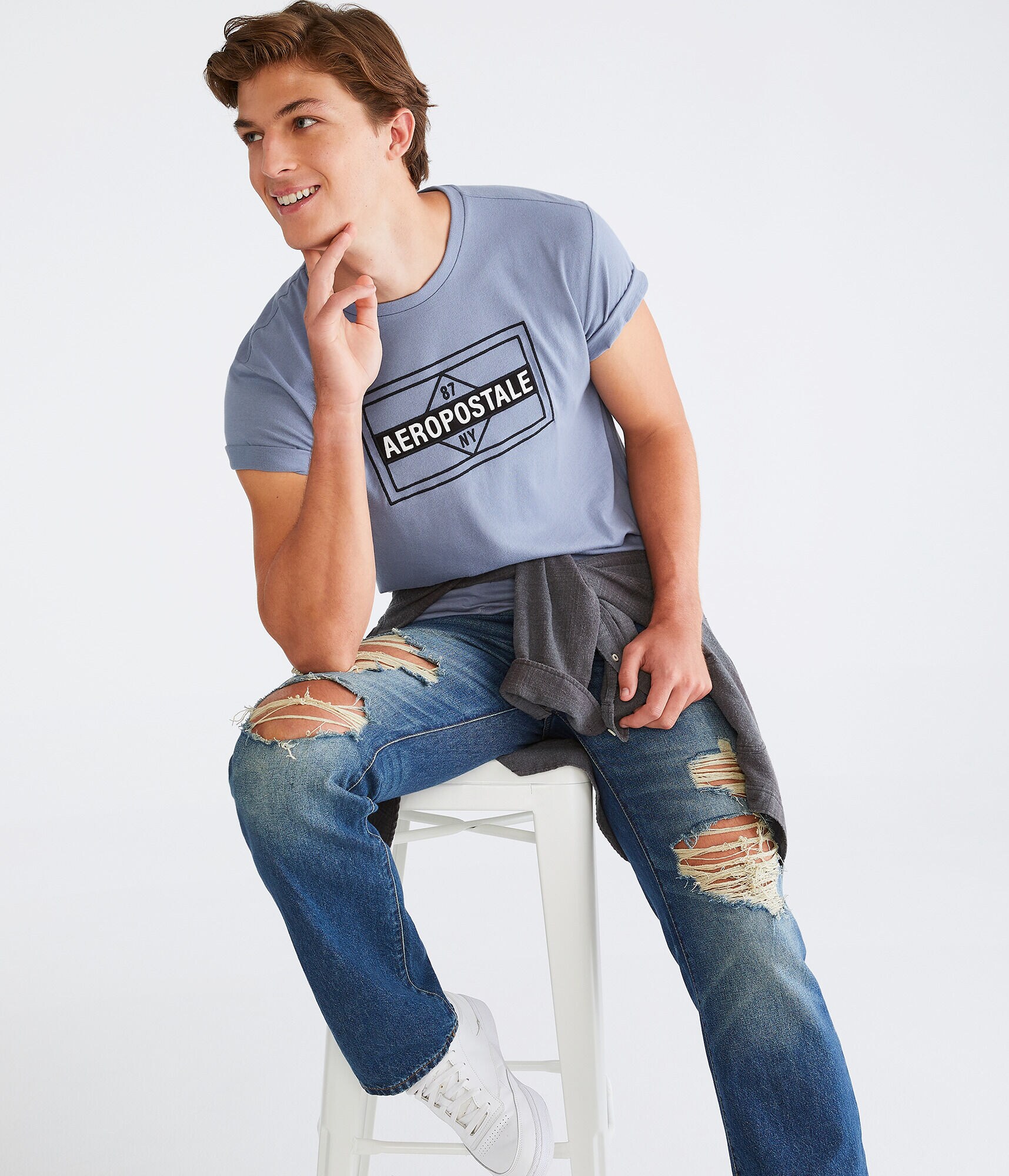 Aeropostale 87 Diamond Appliqu&eacute; Graphic Tee