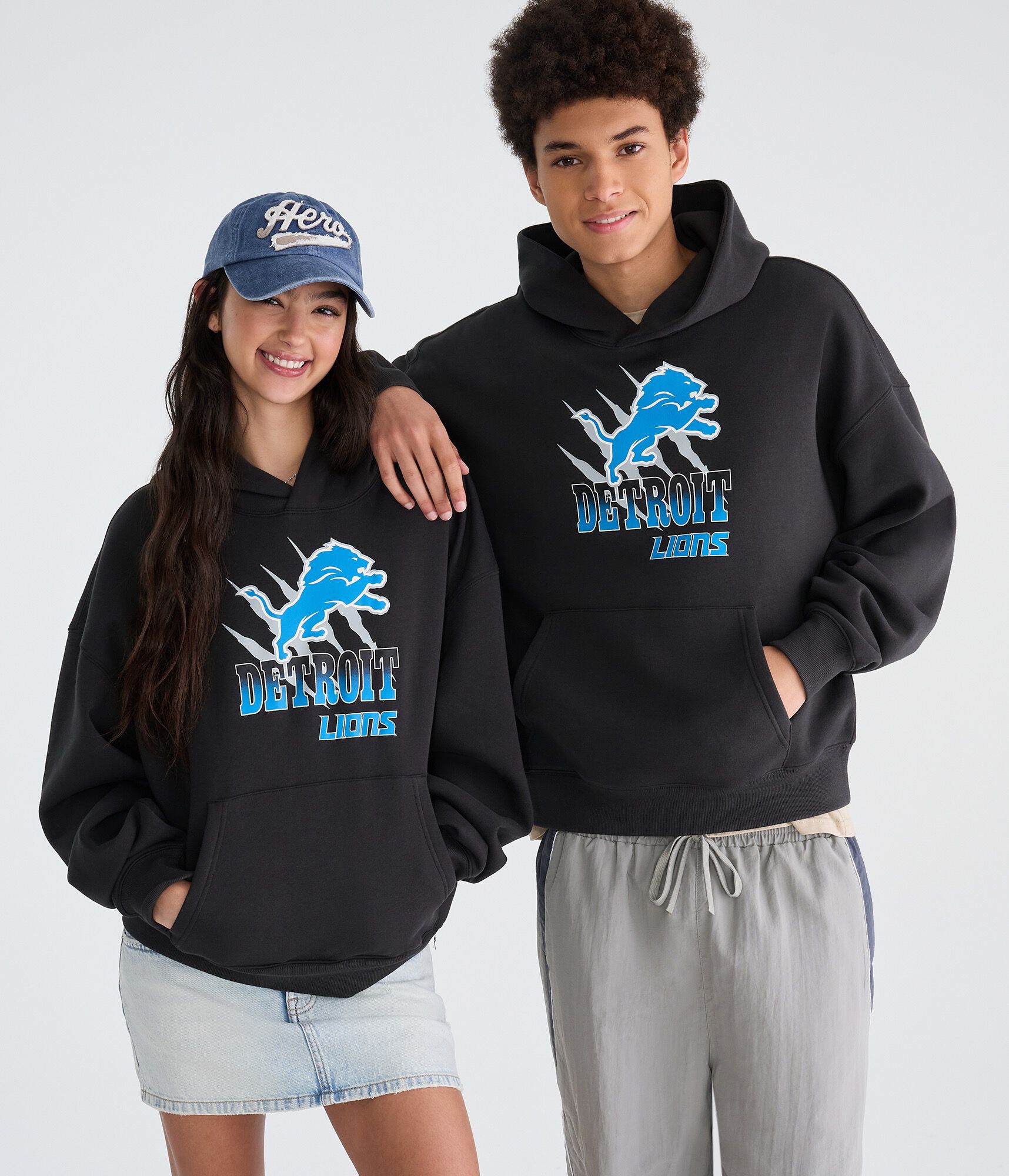 Detroit Lions Slash Pullover Hoodie