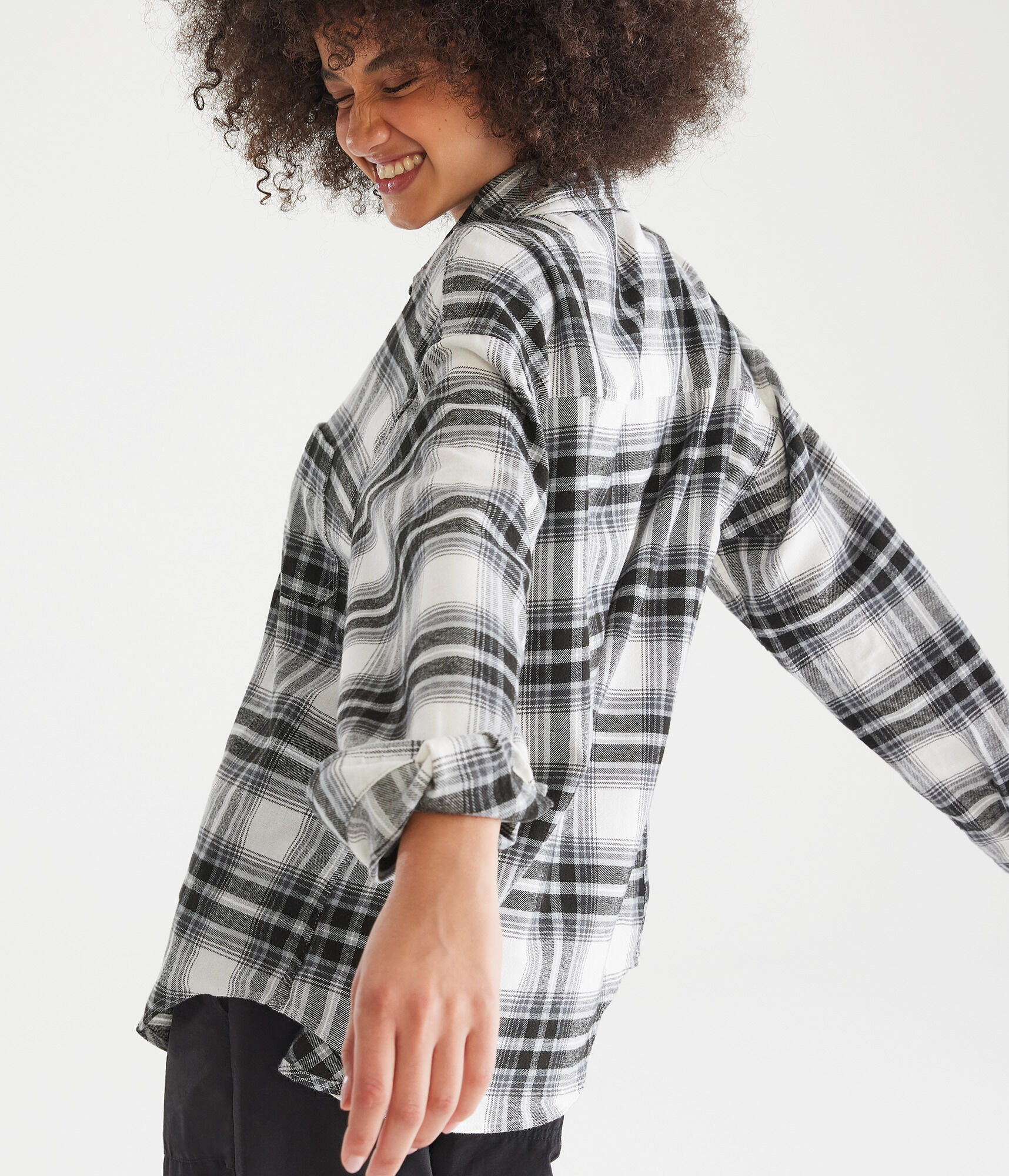 Long Sleeve Relaxed Plaid Flannel Shirt