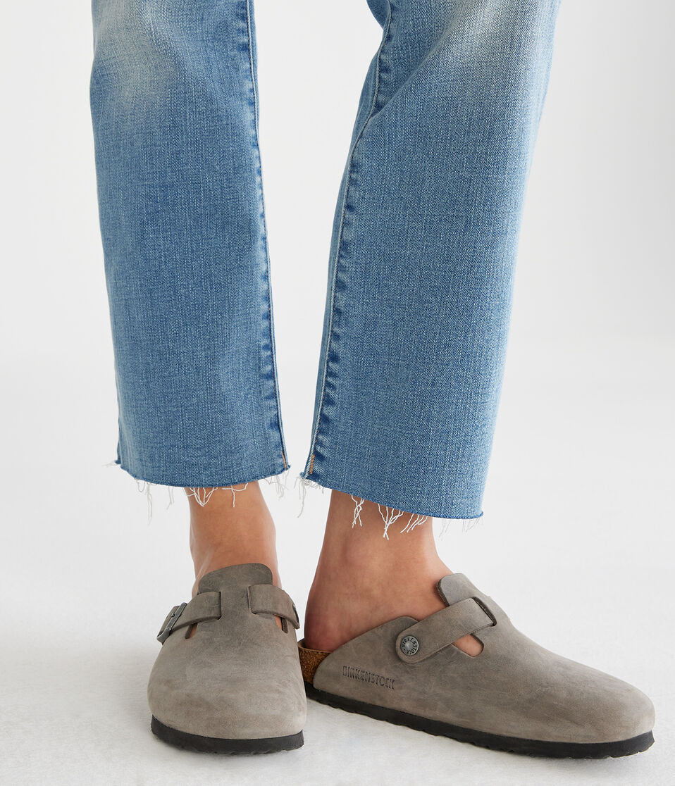 Mid-Rise Kick Flare Jean