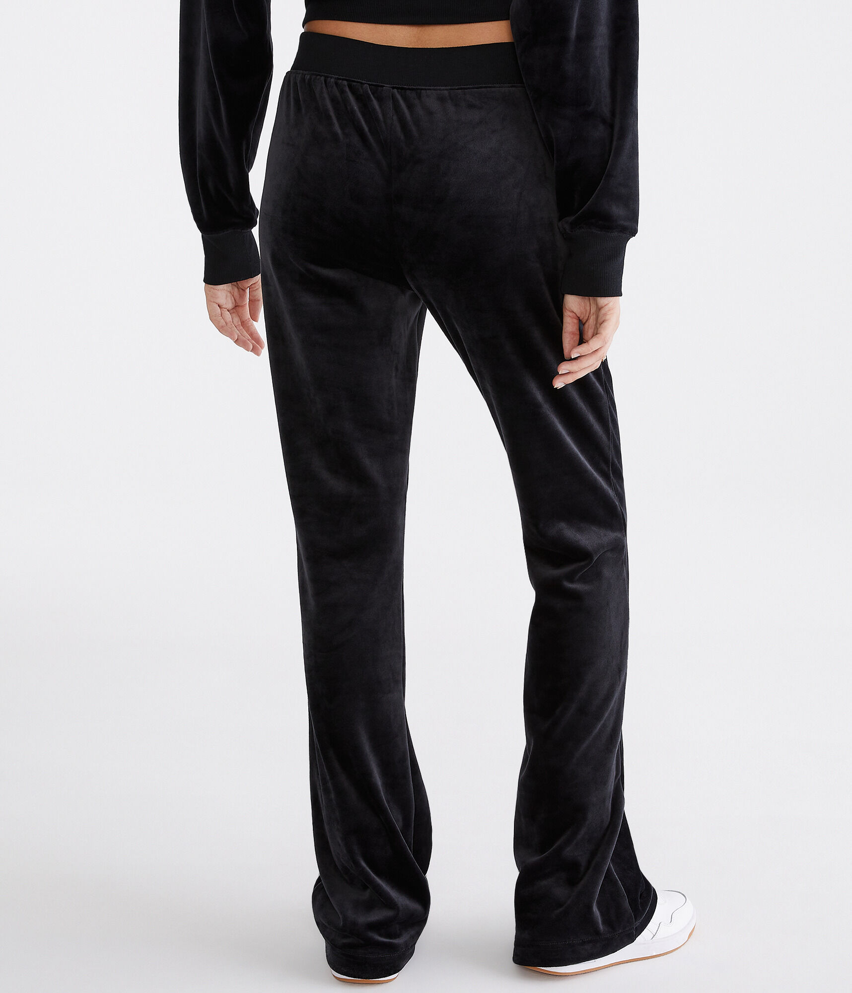 aere／smooth velor pants High-Waisted Velour Flare Pants