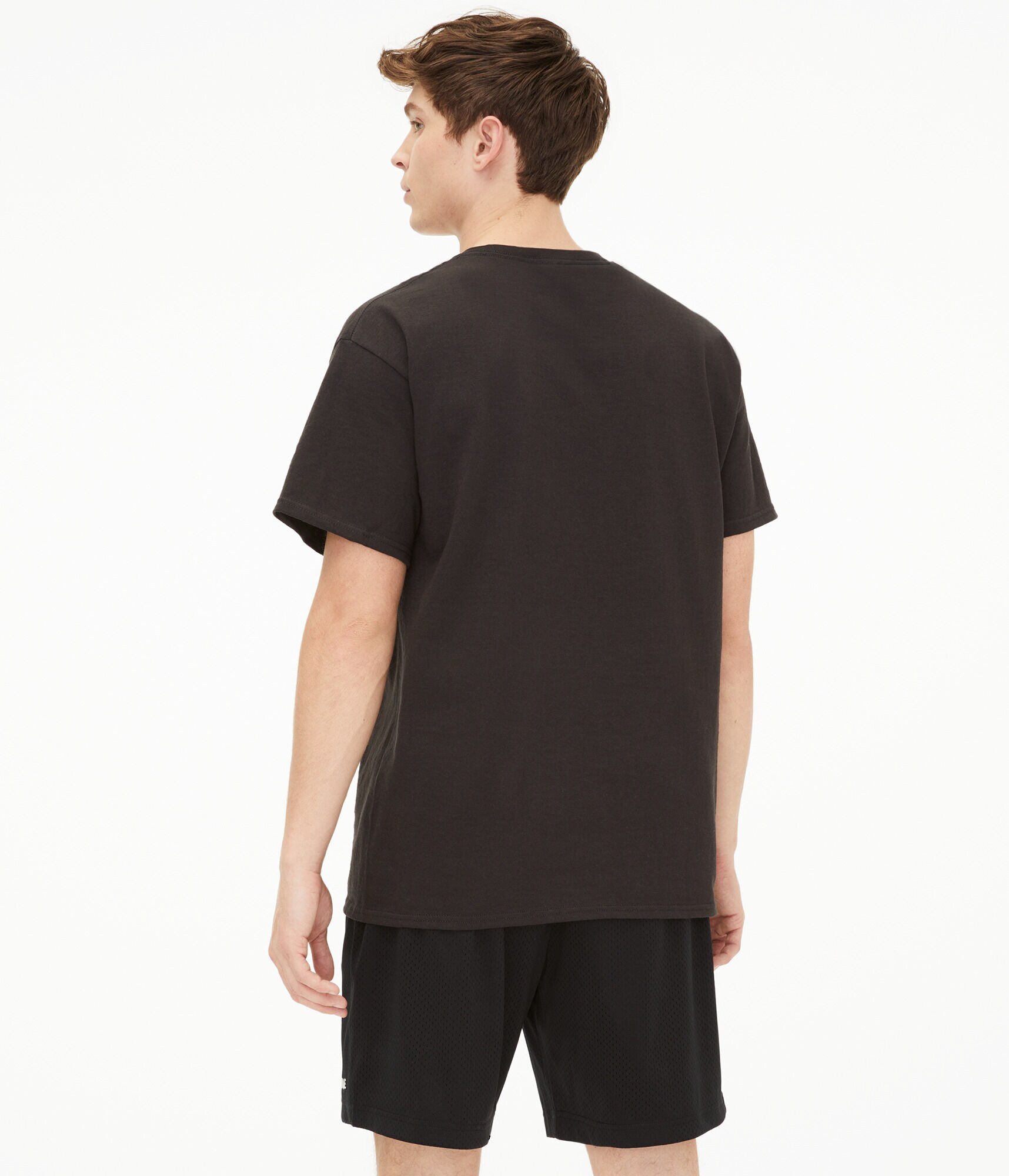 New York Knicks Graphic Tee