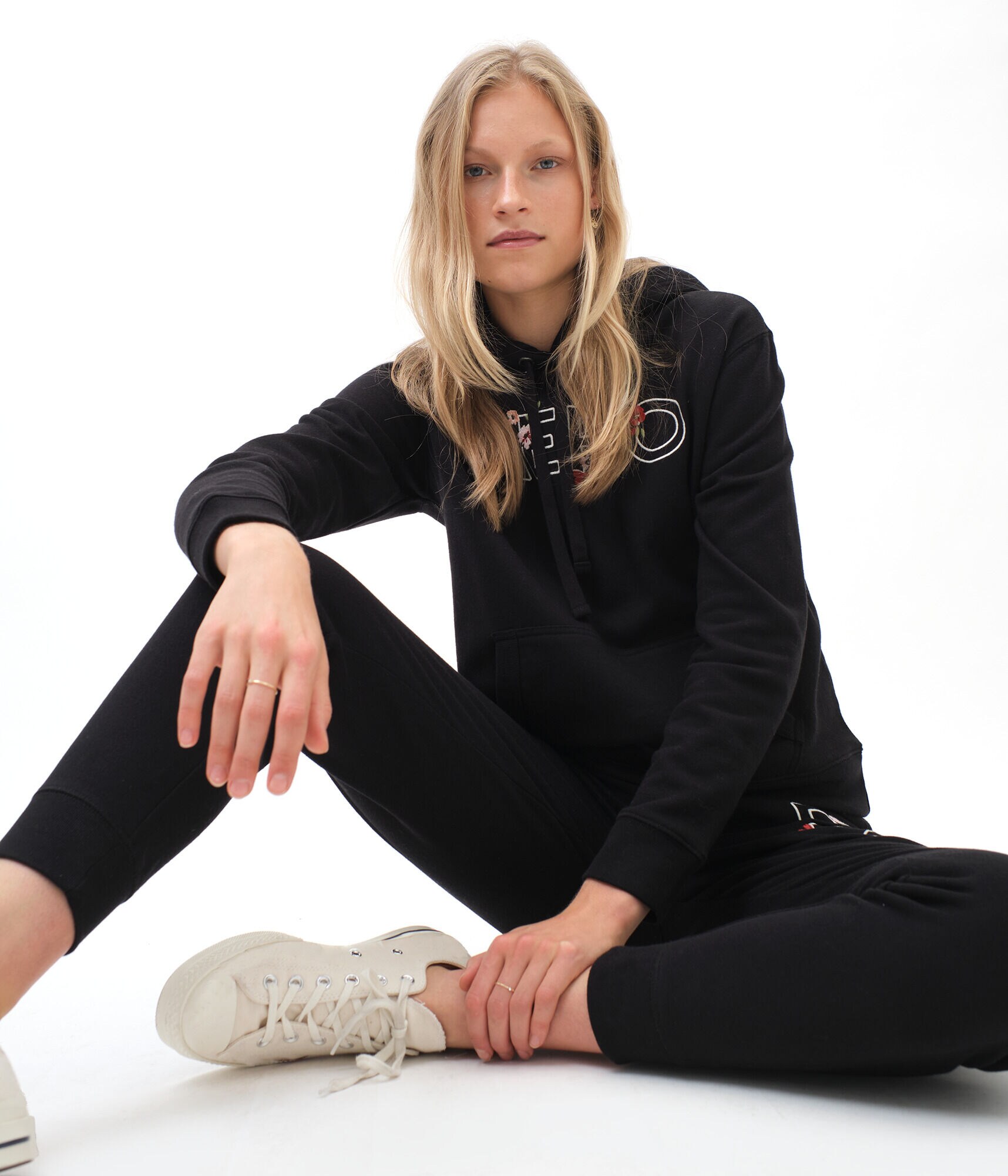 Aero Flowers Pullover Hoodie