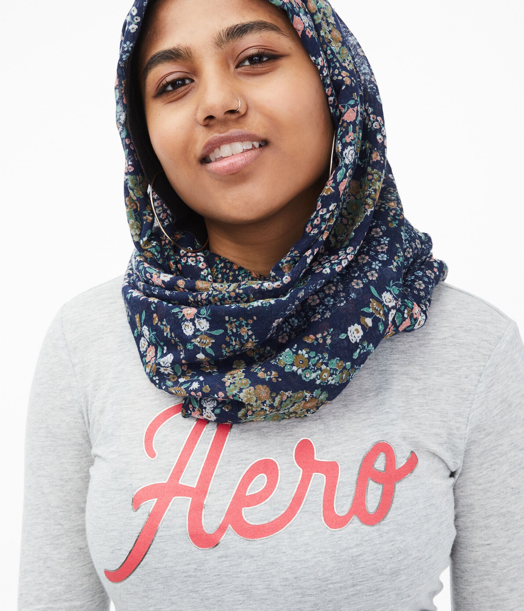 Long Sleeve Aero Script Graphic Tee***