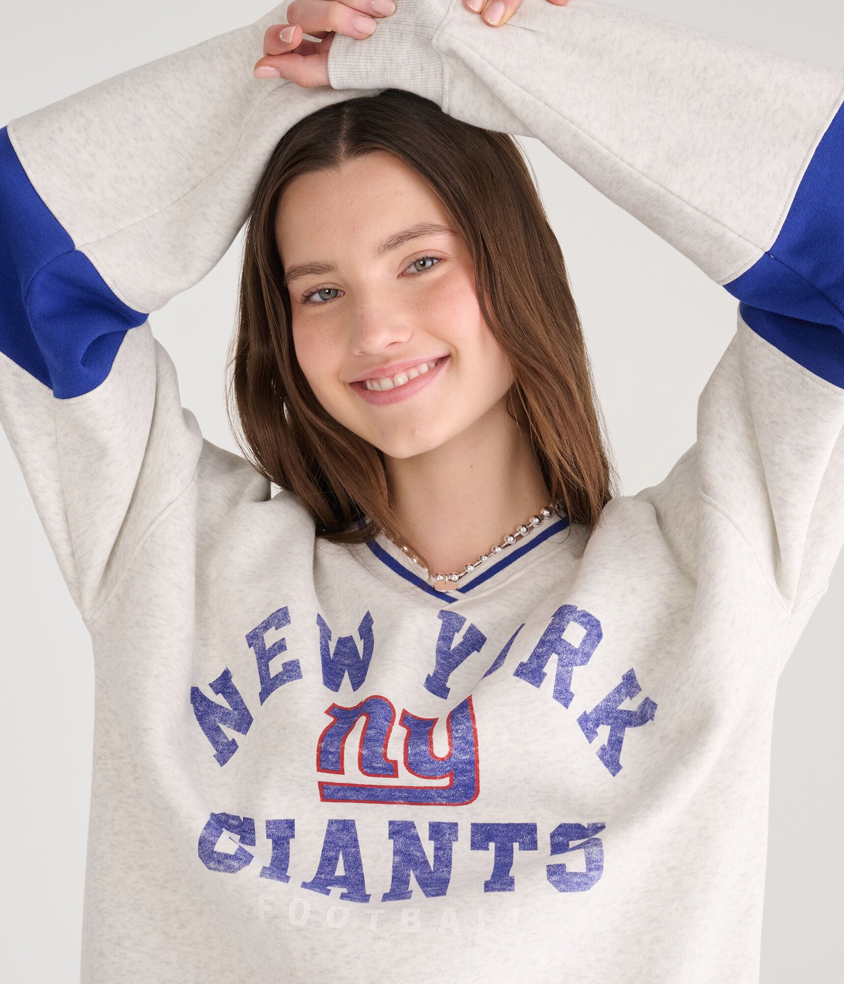 New York Giants V-Neck Sweatshirt