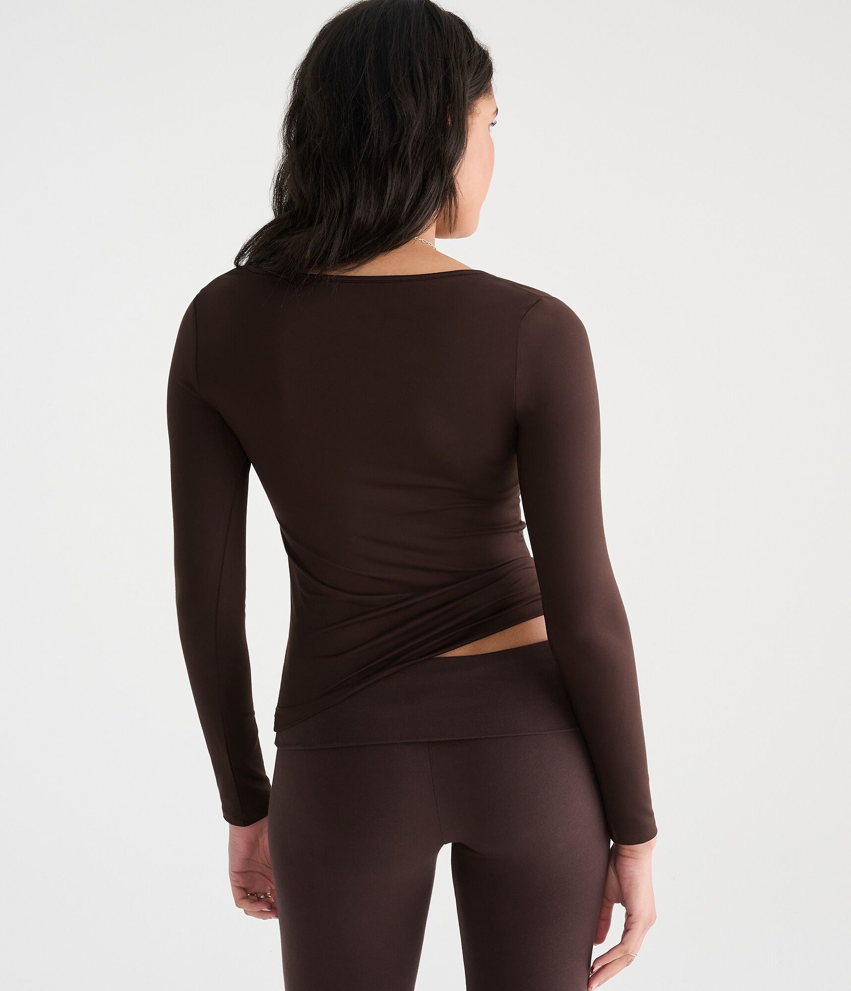 Long Sleeve Buttery Soft Seamless Sweetheart Tee