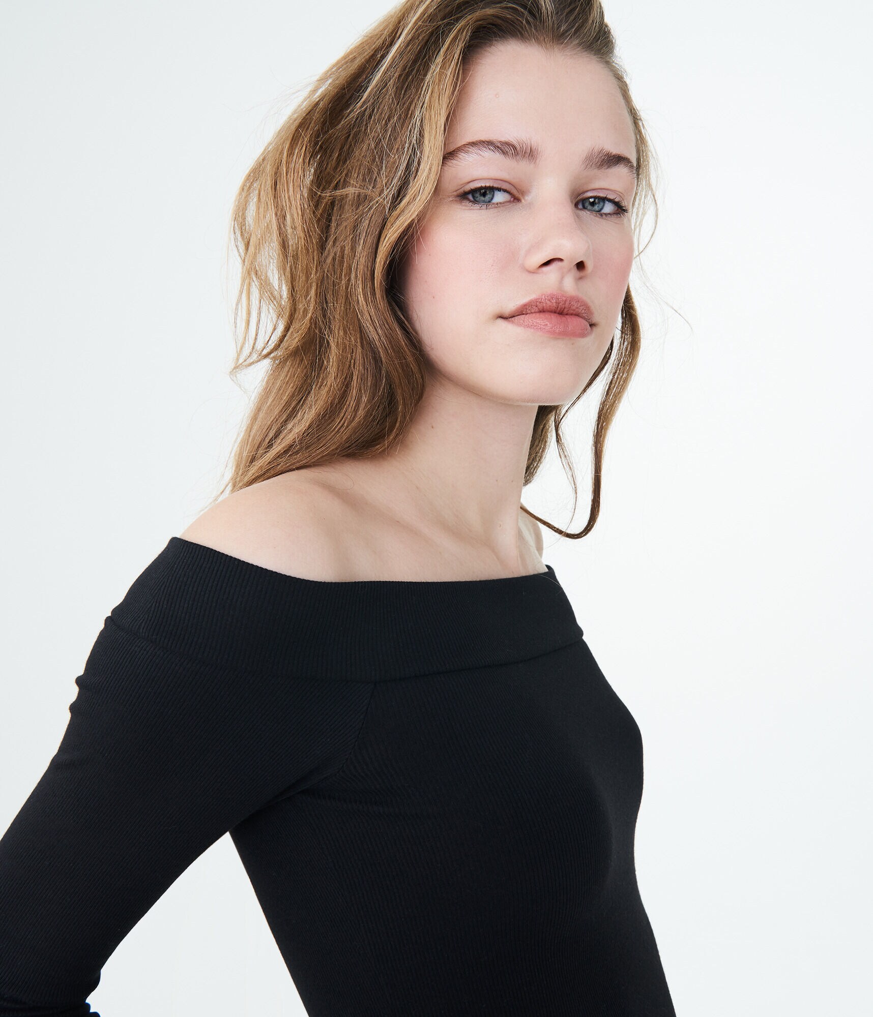 【Raucohouse】Daisy off-shoulder ribbed long sleeve Long Sleeve Solid Ribbed Off-The-Shoulder Top