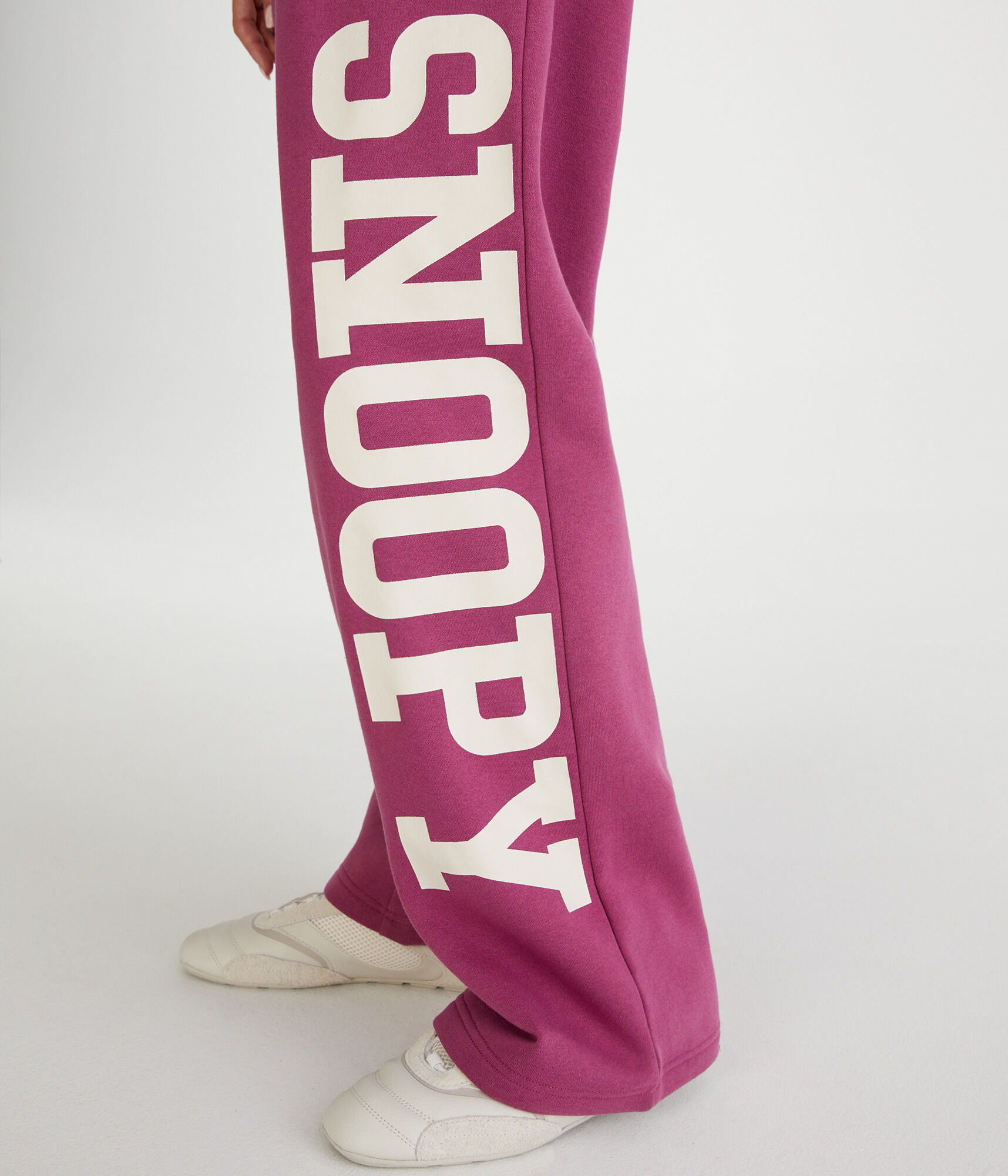 Peanuts® | Aéropostale Snoopy 50 Straight Leg Sweatpants