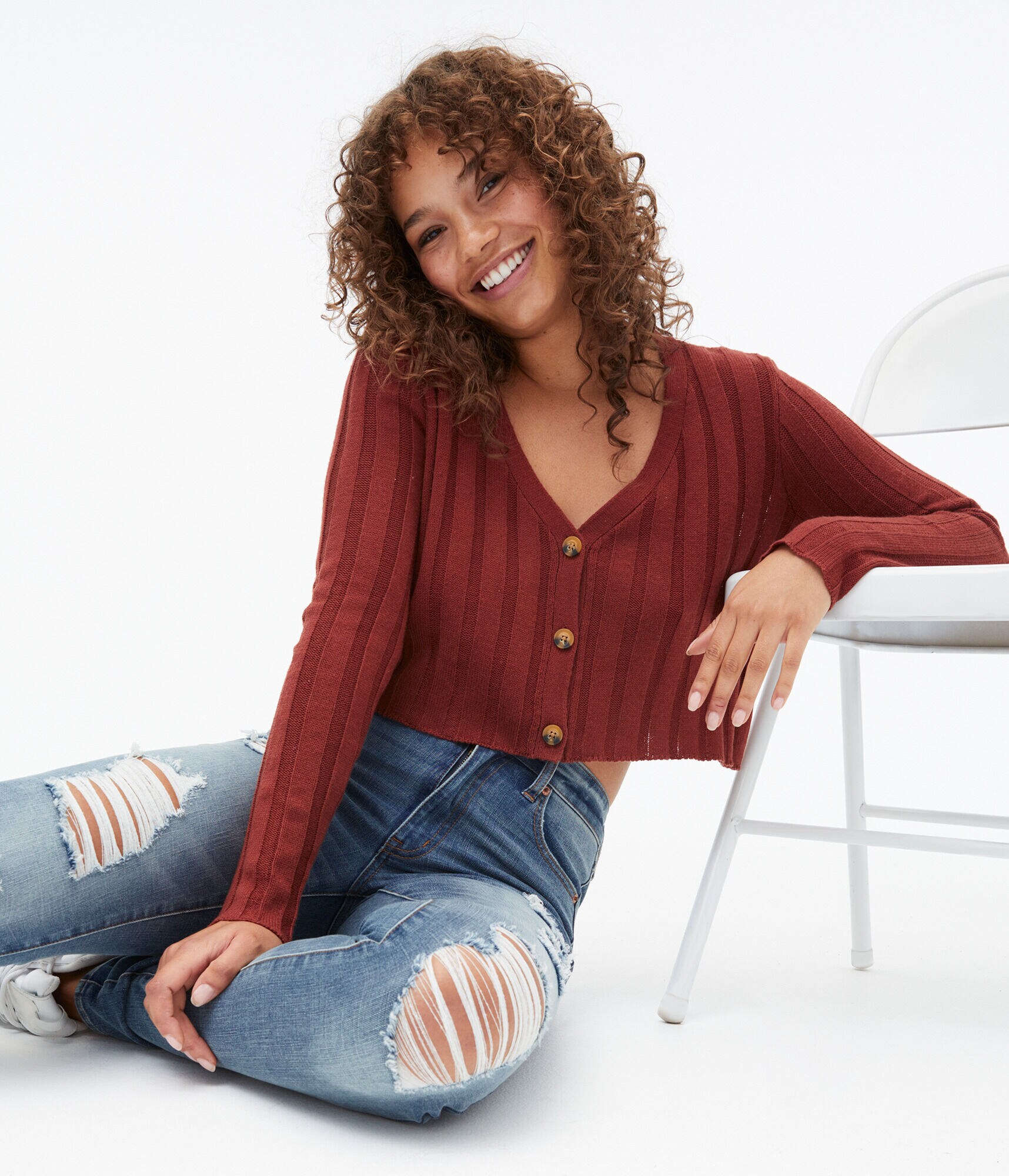 Ribbed Button-Front Cropped V-Neck Cardigan