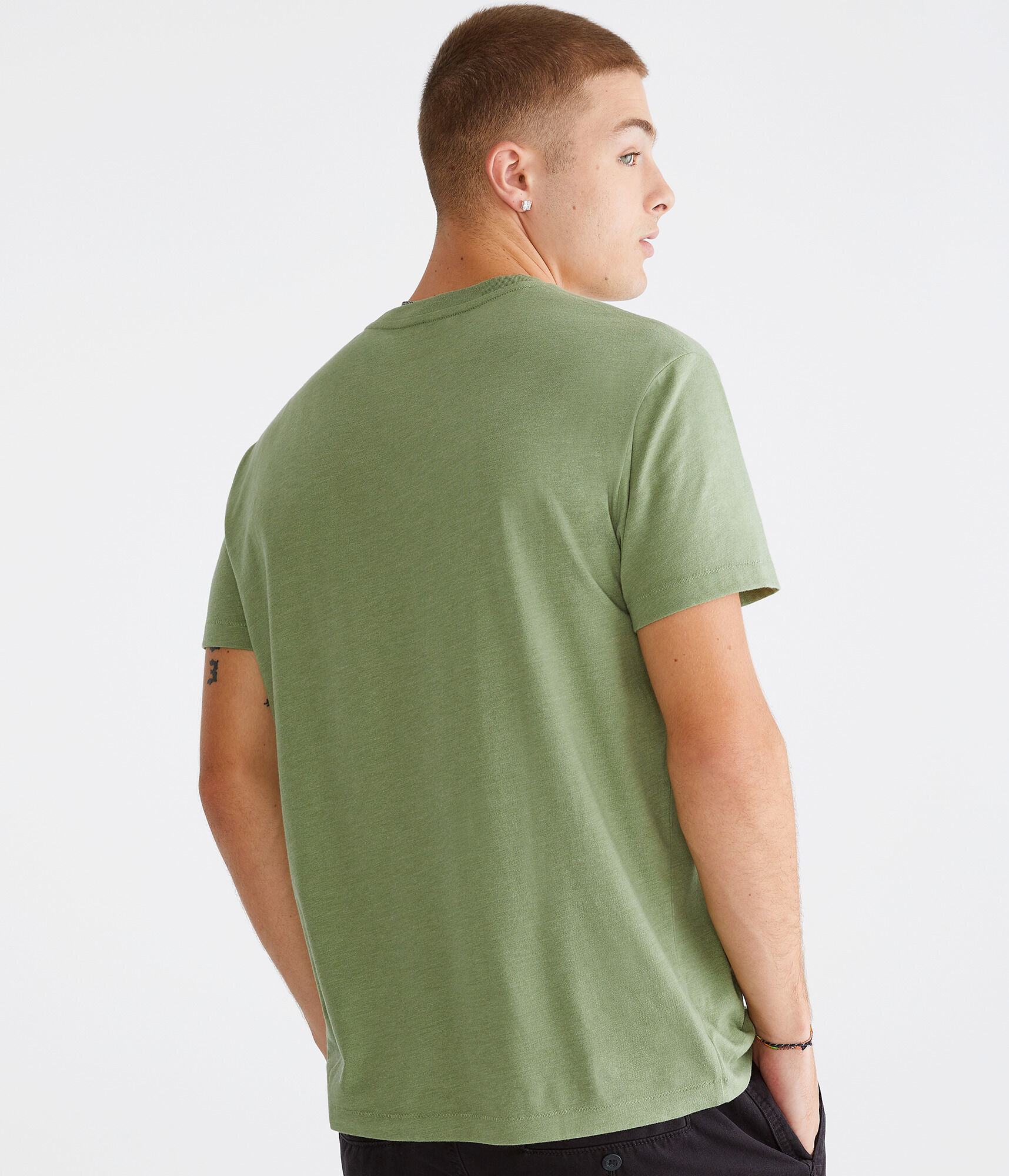 Vertical Aero Appliqu&eacute; Graphic Tee