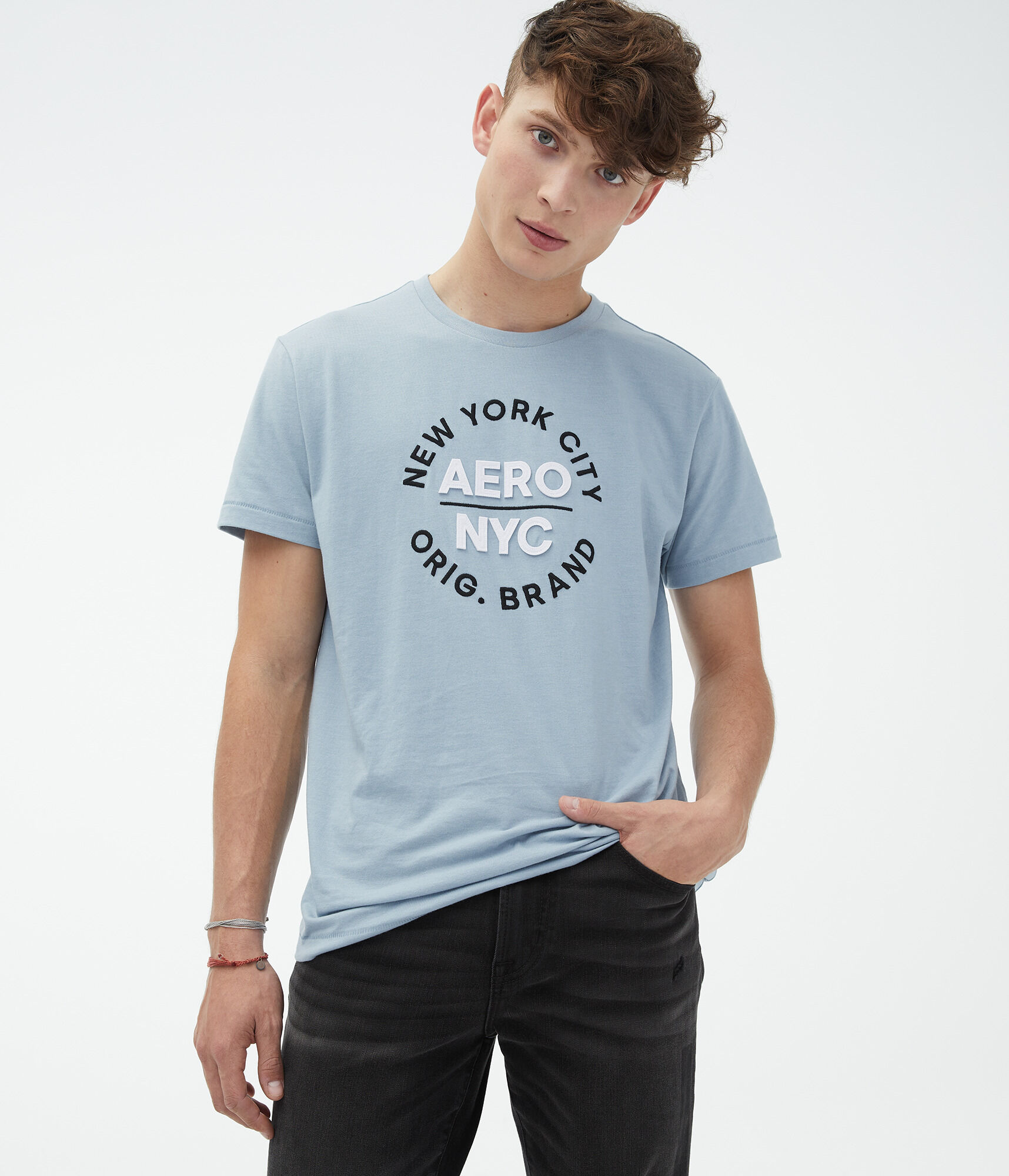 Aero NYC Appliqu&eacute; Circle Graphic Tee