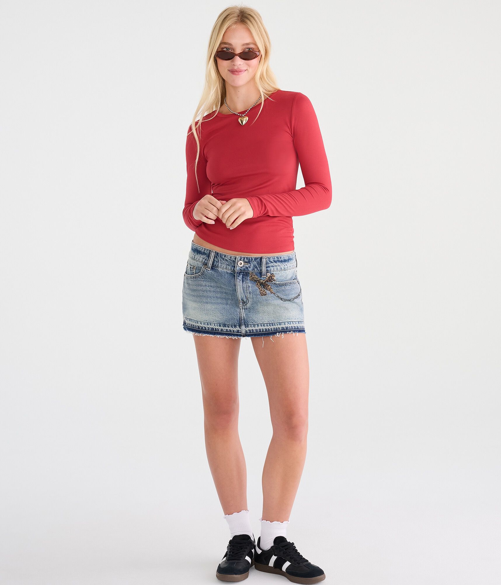 D&eacute;j&agrave; For Aero Long Sleeve Buttery Soft Crew Tee