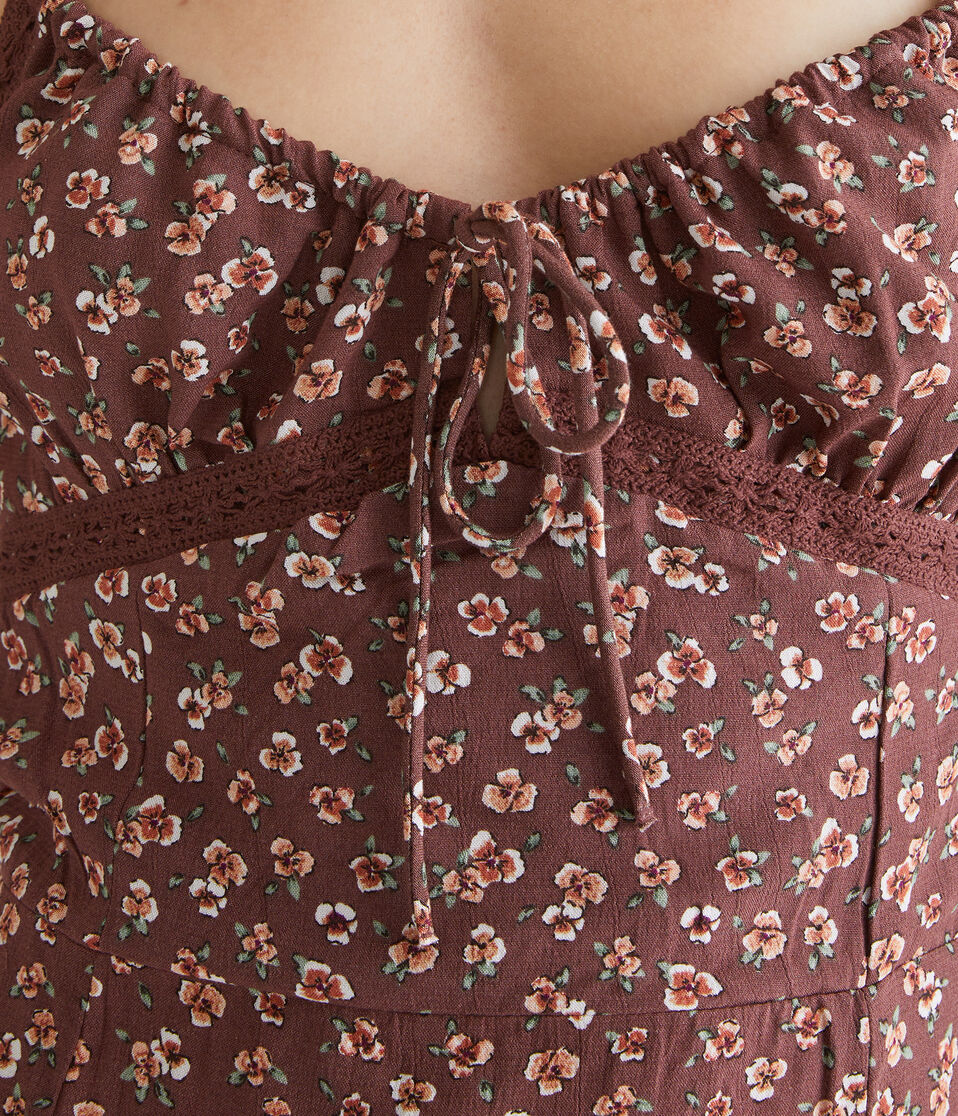 Floral V-Neck Lace-Trim Midi Dress Floral V-Neck Lace-Trim Midi Dress