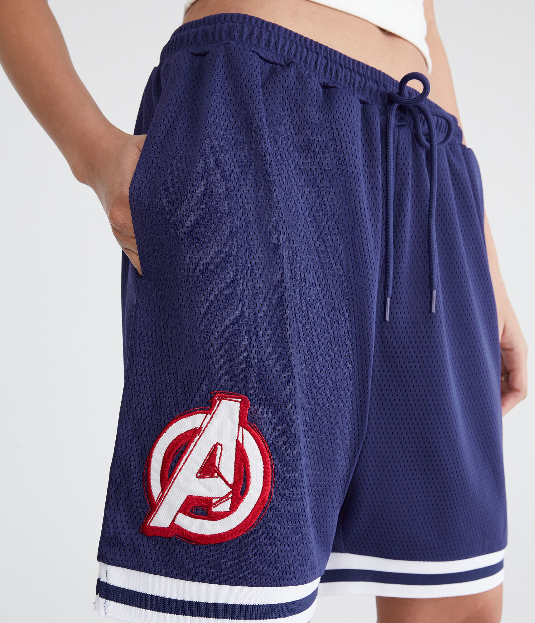 Marvel | Aero The Avengers Mesh Shorts 6.5&rdquo;