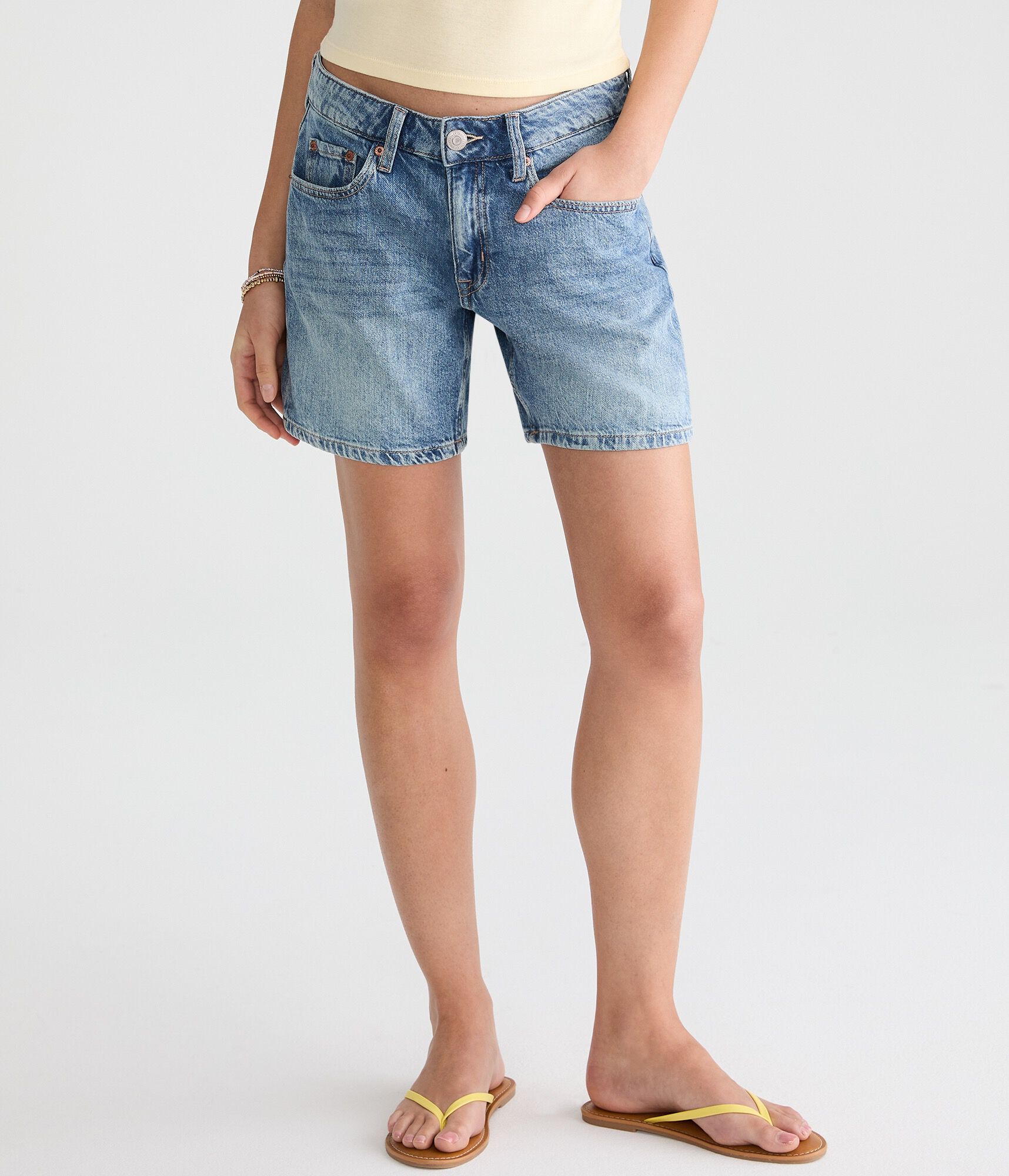 Low-Rise Baggy Denim Shorts 6"