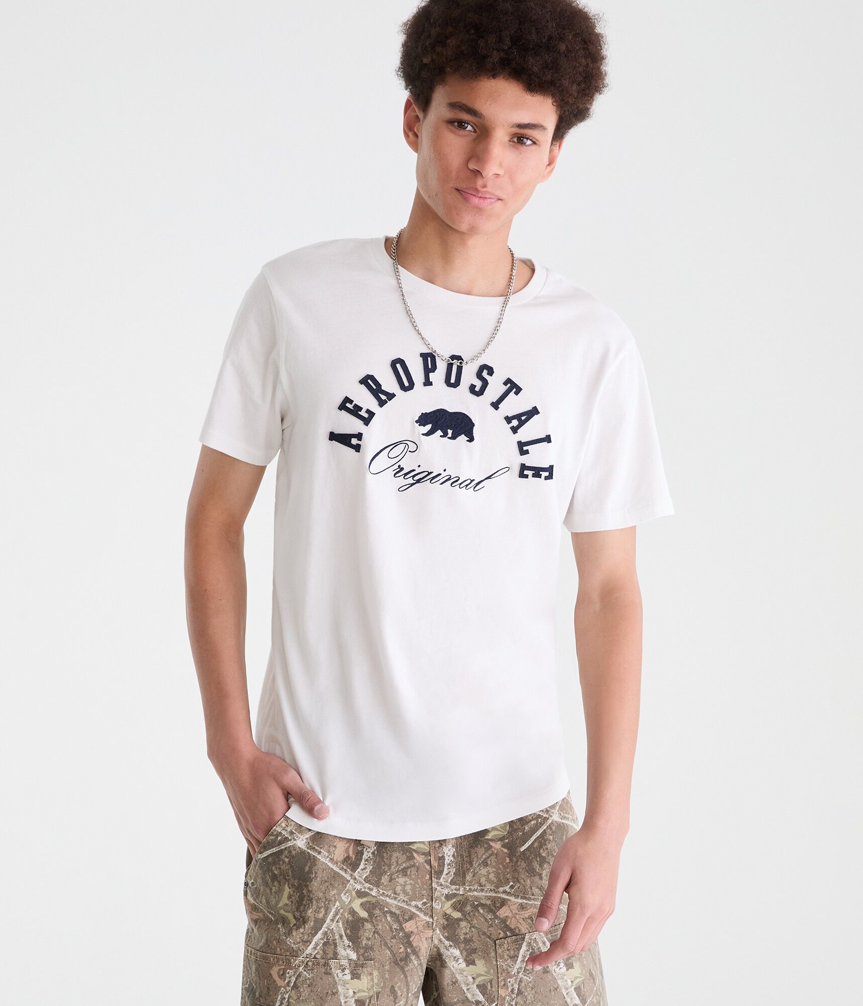 Aeropostale Bear Appliqu&eacute; Graphic Tee
